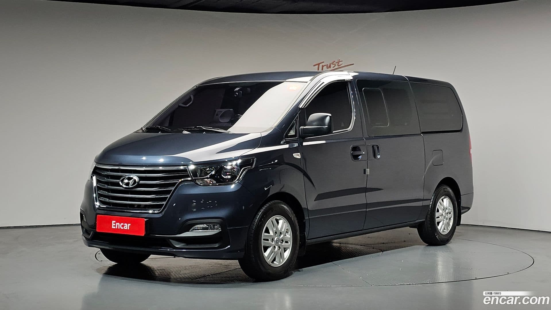 Main__Slider__Photo:Starex Hyundai 2018.6-0