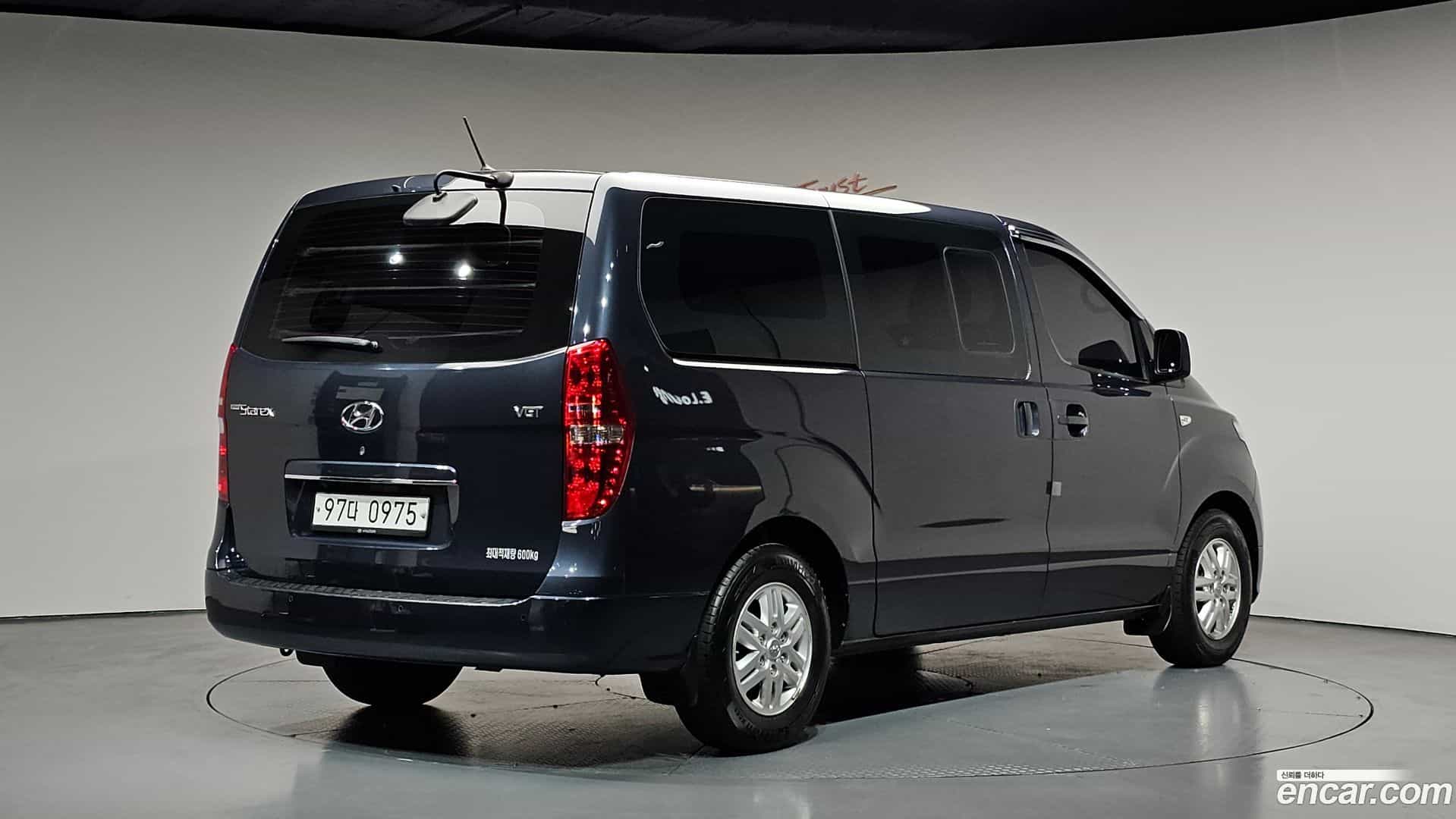 Starex Hyundai 2018.6-OUTER-002