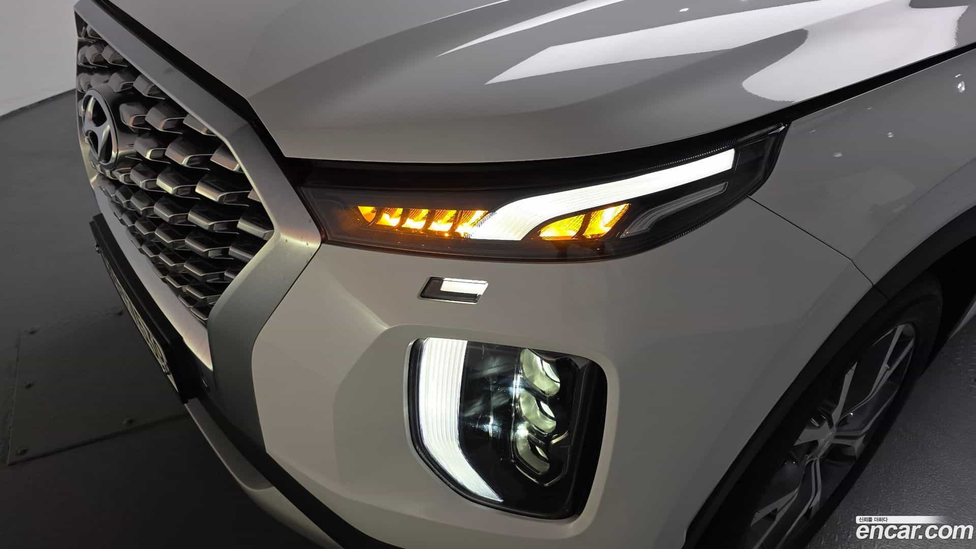 Palisade Hyundai 2020.0-OUTER-032