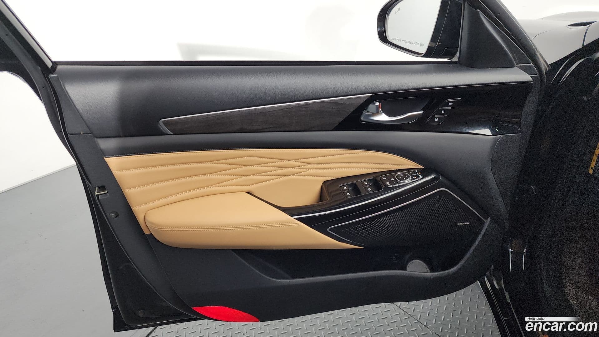 Main__Slider__Photo:K7 Kia 2019.8-23