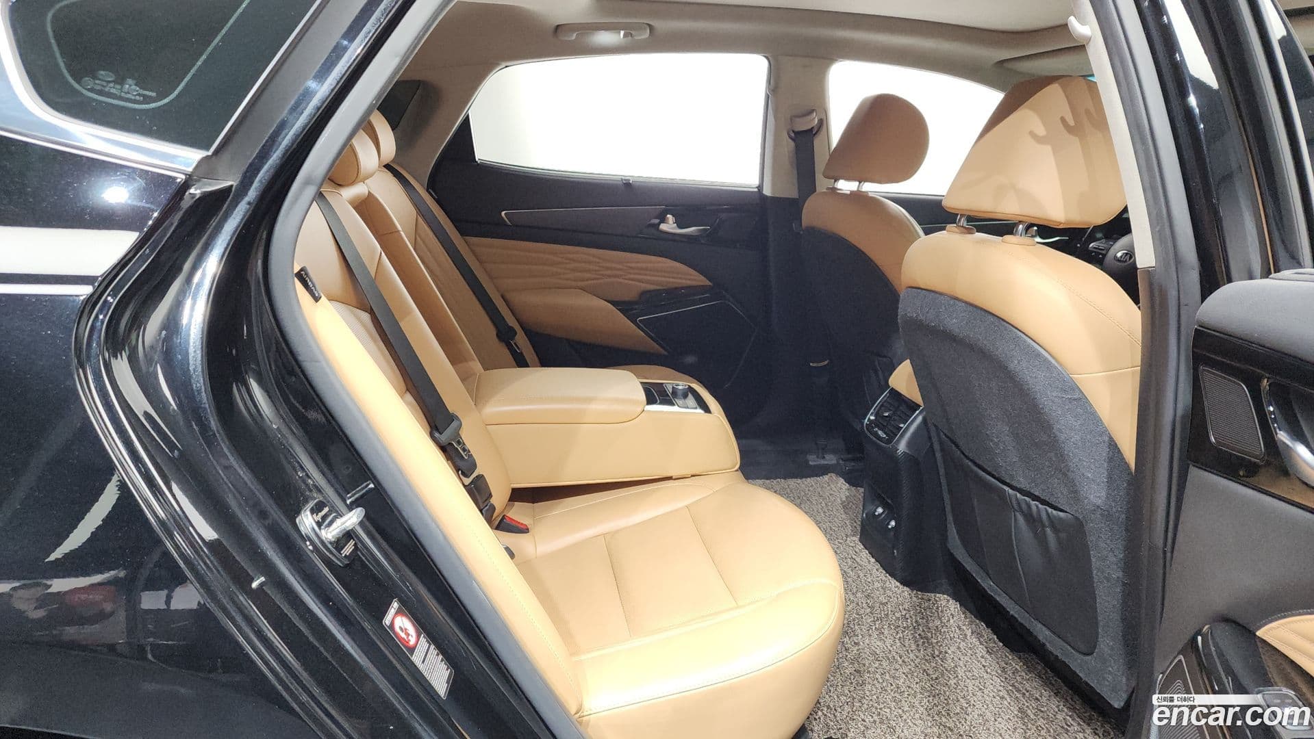 Main__Slider__Photo:K7 Kia 2019.8-26