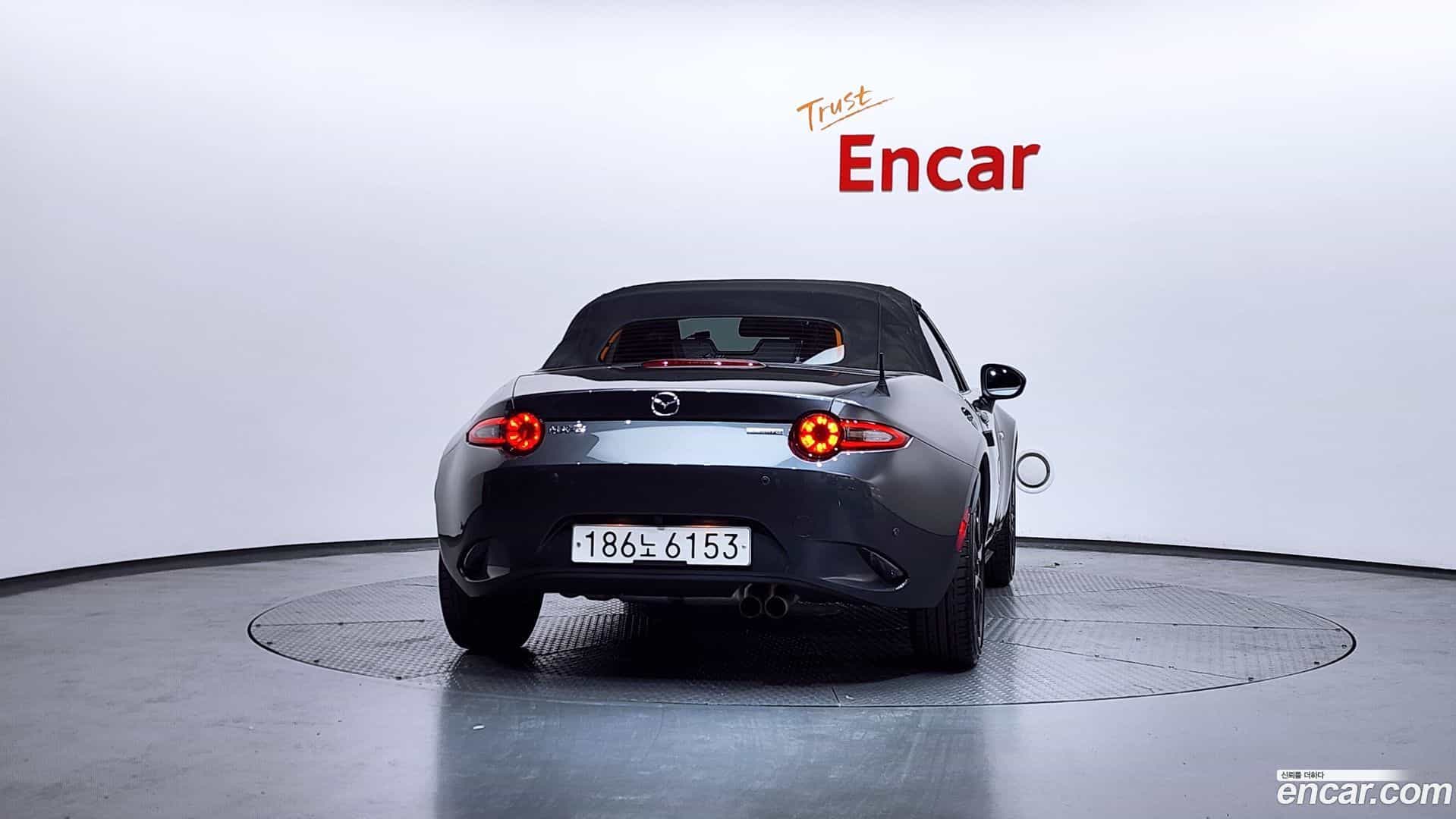 MX-5 Miata Mazda 2021.1-OUTER-004