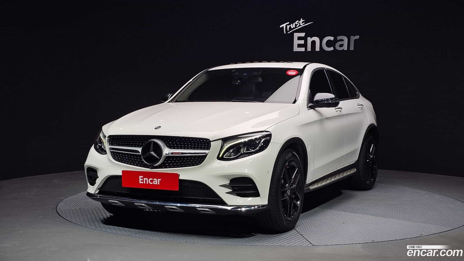 GLC-Class Mercedes-Benz 2018.5-OUTER-001