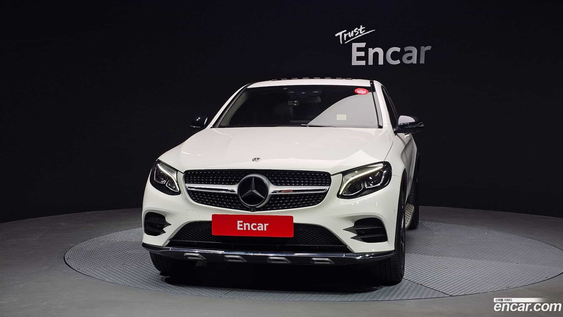 GLC-Class Mercedes-Benz 2018.5-OUTER-003