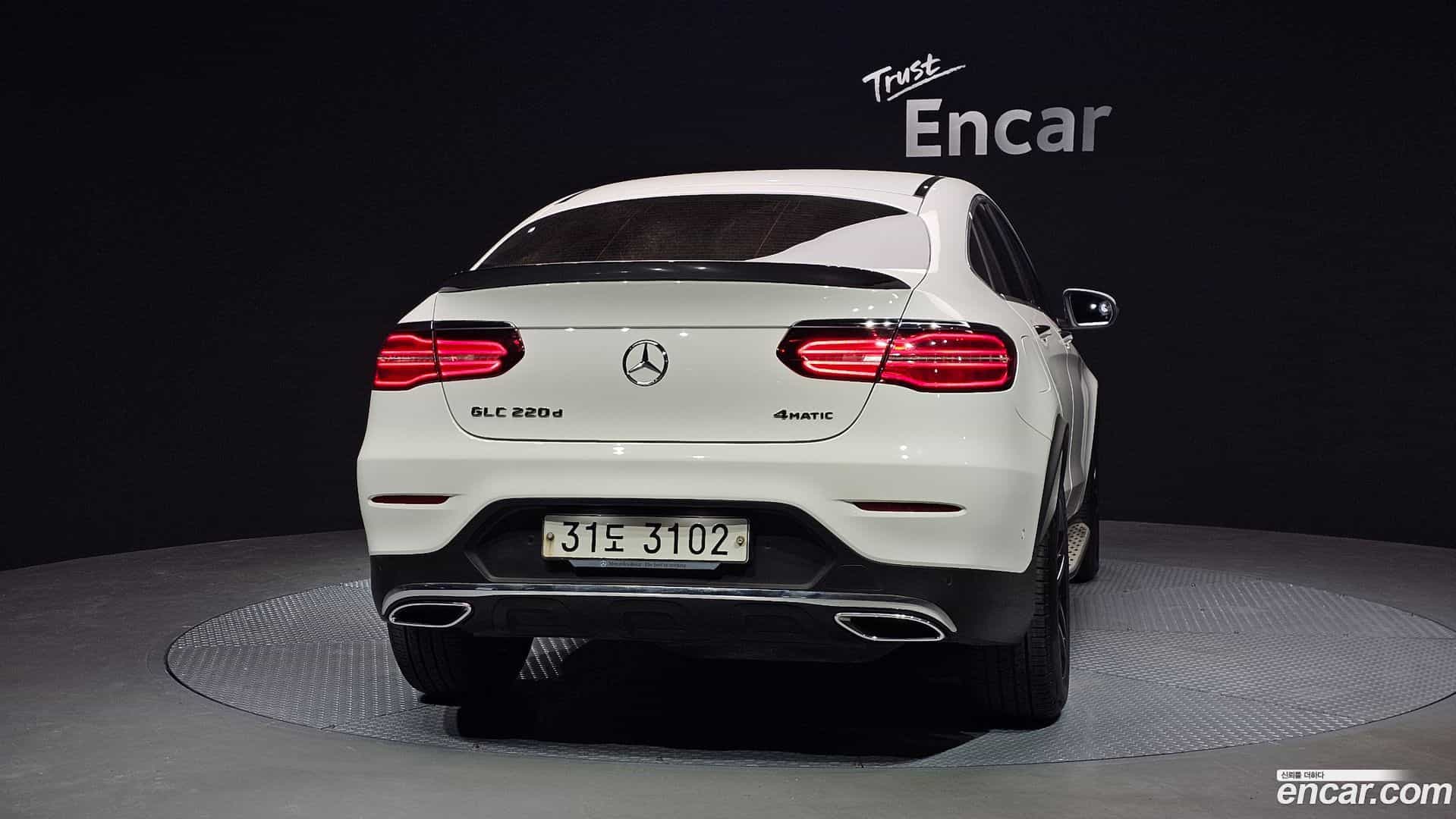 GLC-Class Mercedes-Benz 2018.5-OUTER-004
