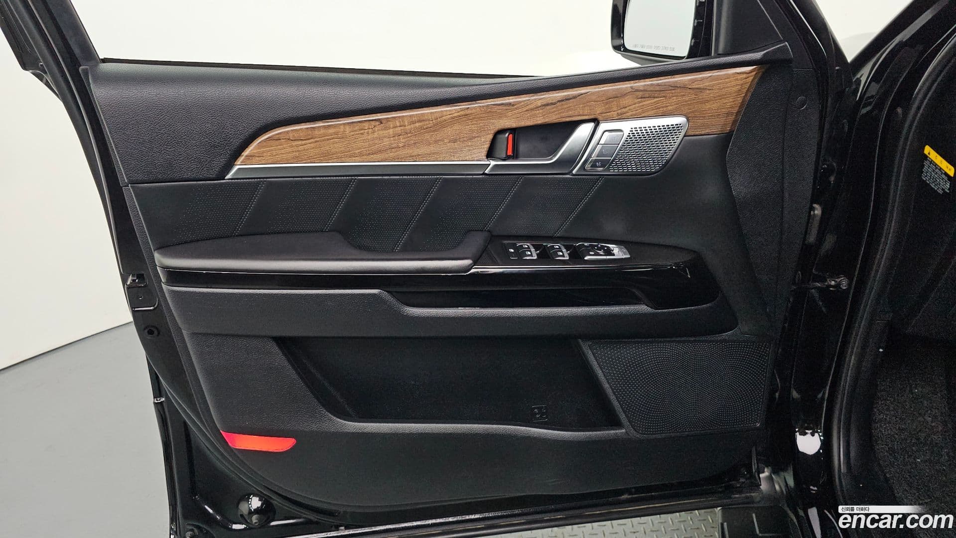 Main__Slider__Photo:Mohave Kia 2019.8-23