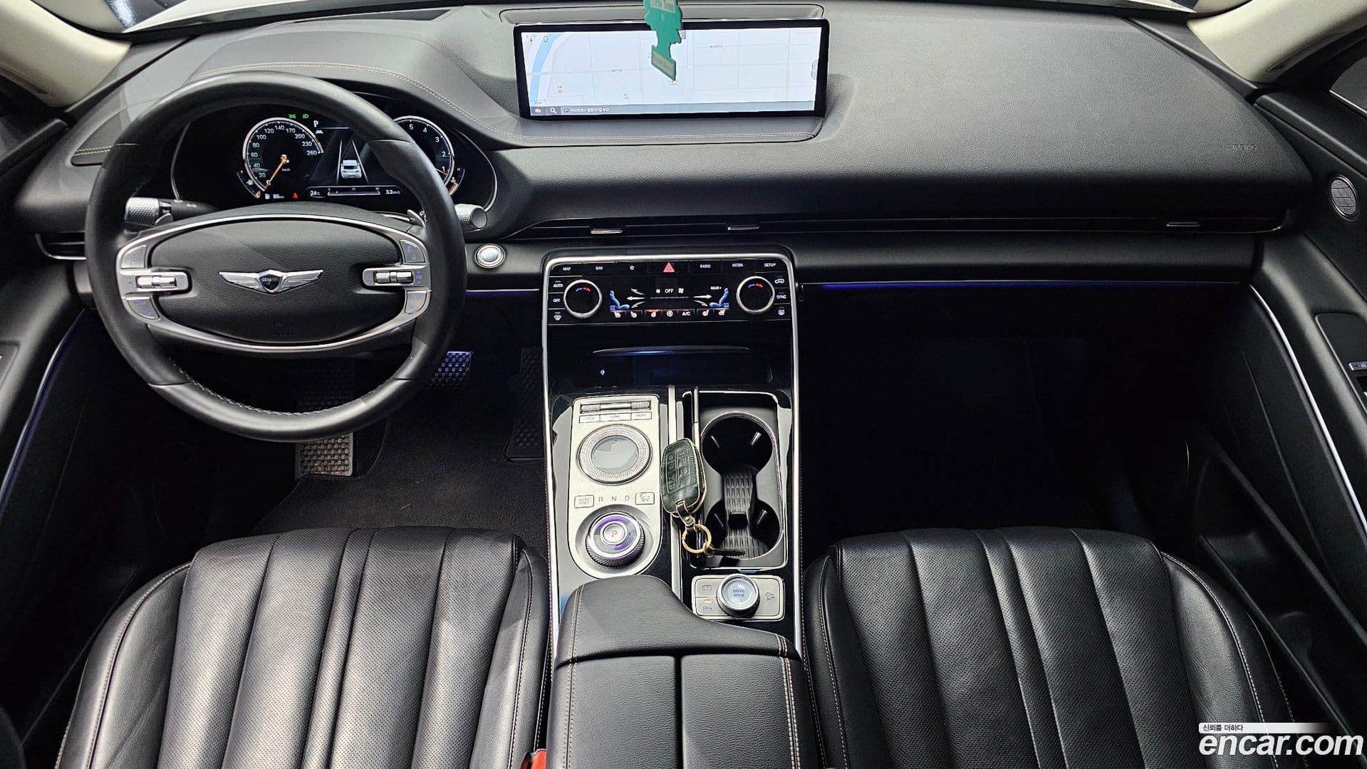 Main__Slider__Photo:GV80 Genesis 2020.3-6