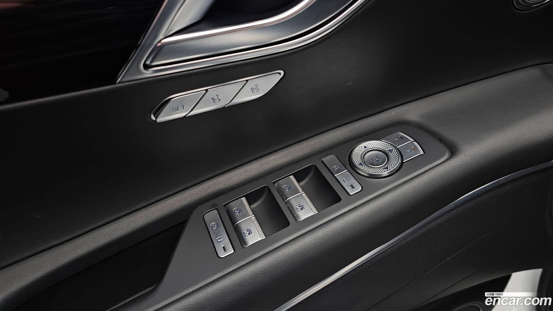 Main__Slider__Photo:GV80 Genesis 2020.3-16