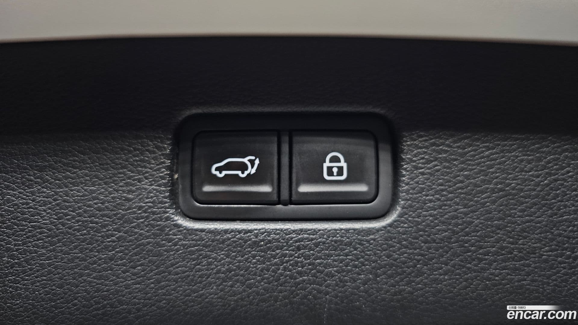 Main__Slider__Photo:GV80 Genesis 2020.3-19