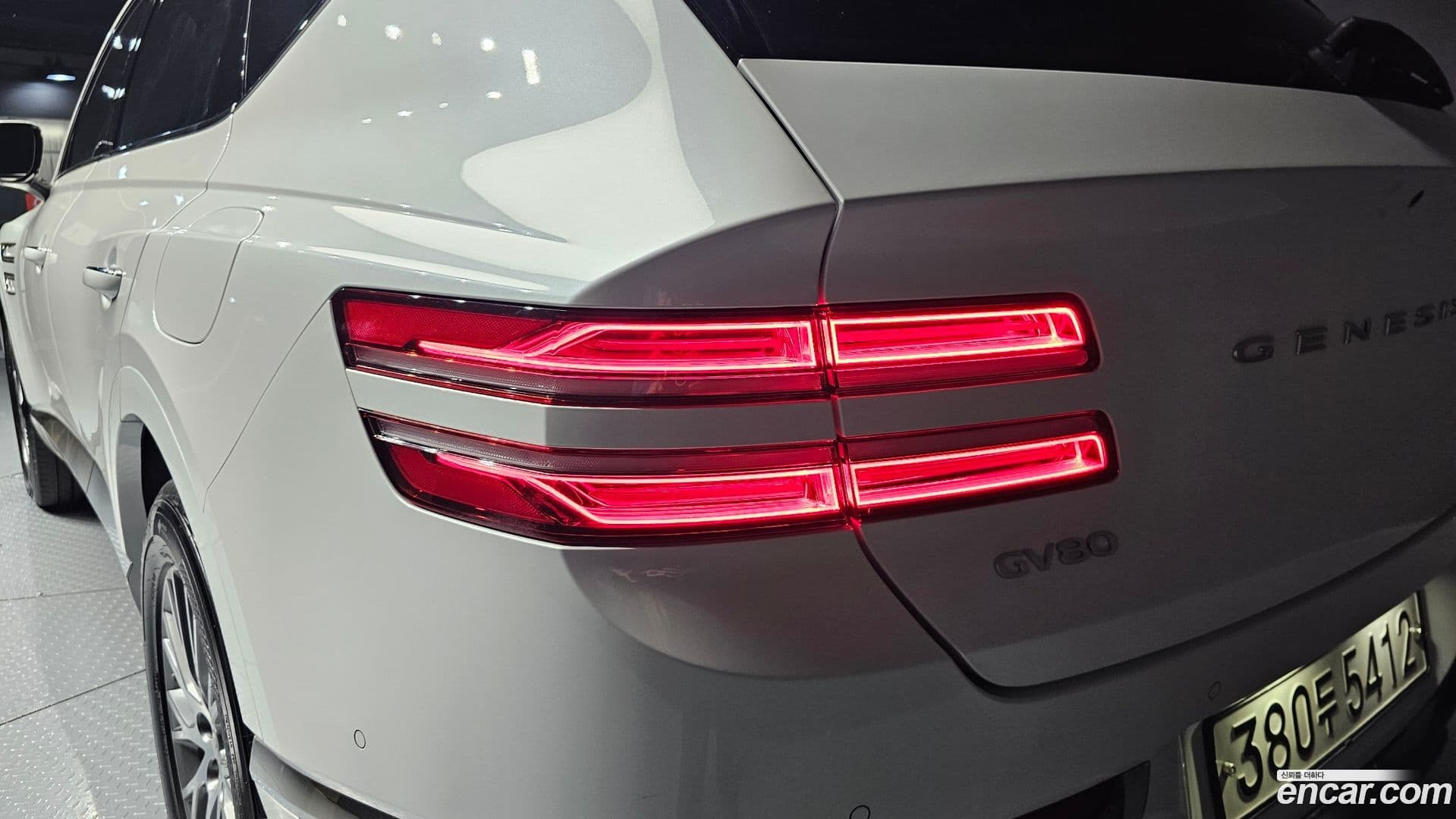 Main__Slider__Photo:GV80 Genesis 2020.3-22