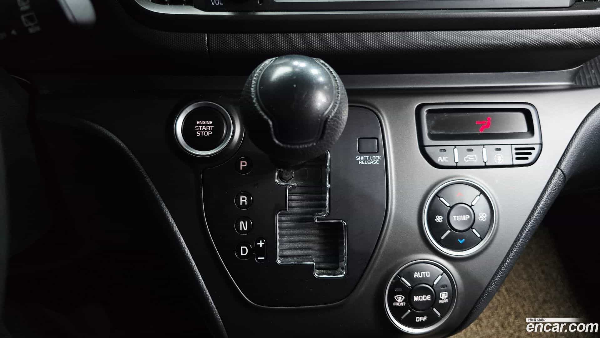 RAY Kia 2022.11-INNER-009