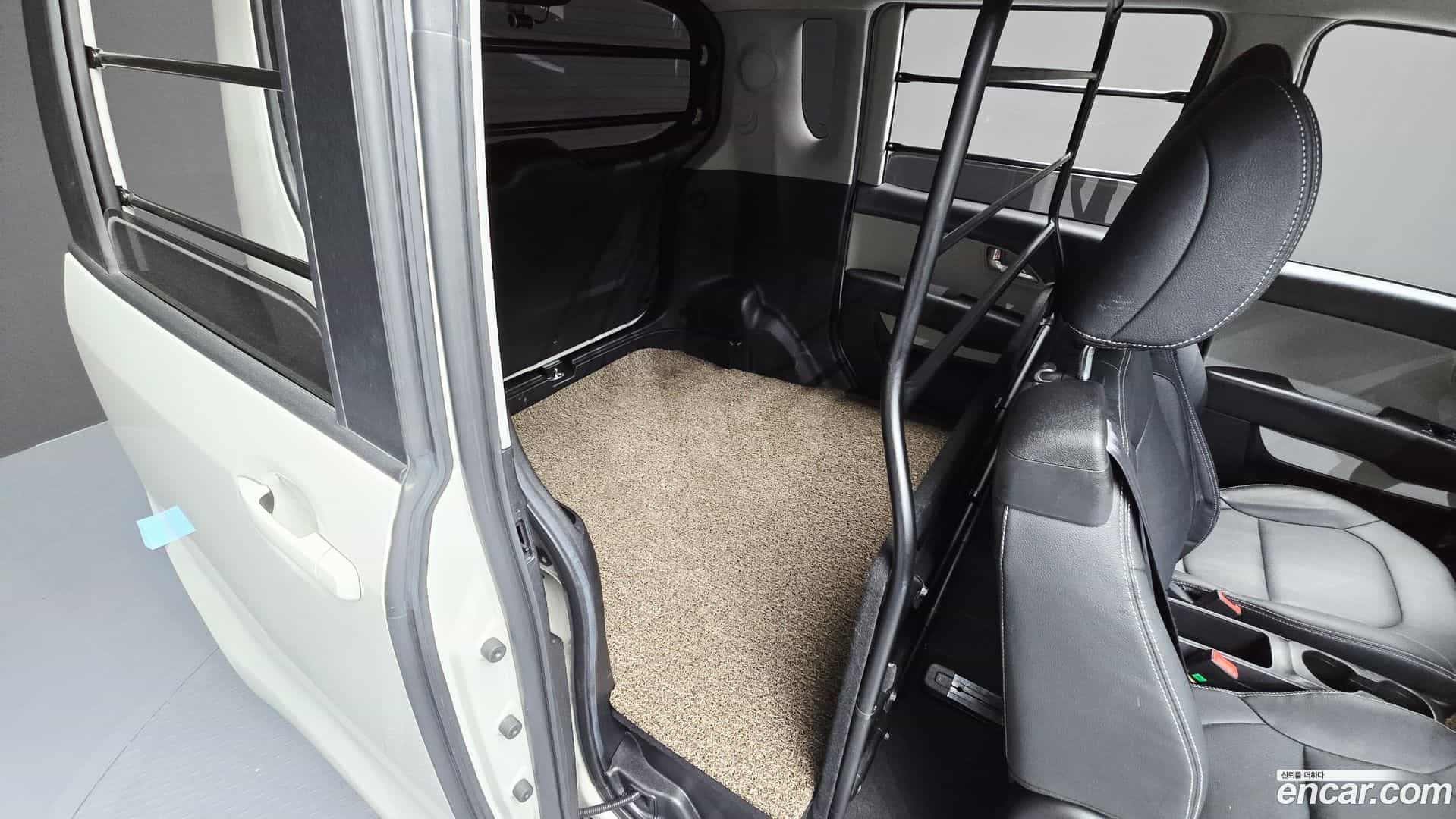 RAY Kia 2022.11-INNER-036
