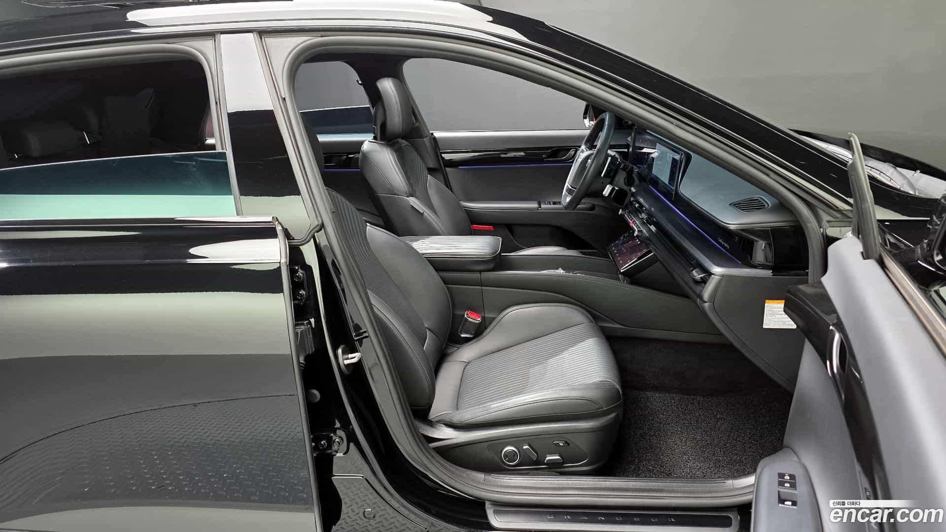 Grandeur Hyundai 2023.6-INNER-036