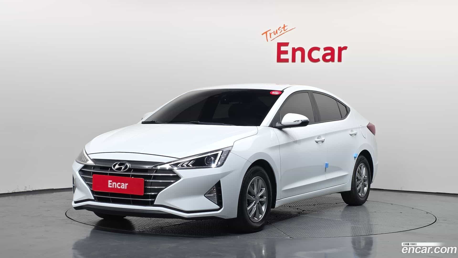AVANTE Hyundai 2019.9-OUTER-001