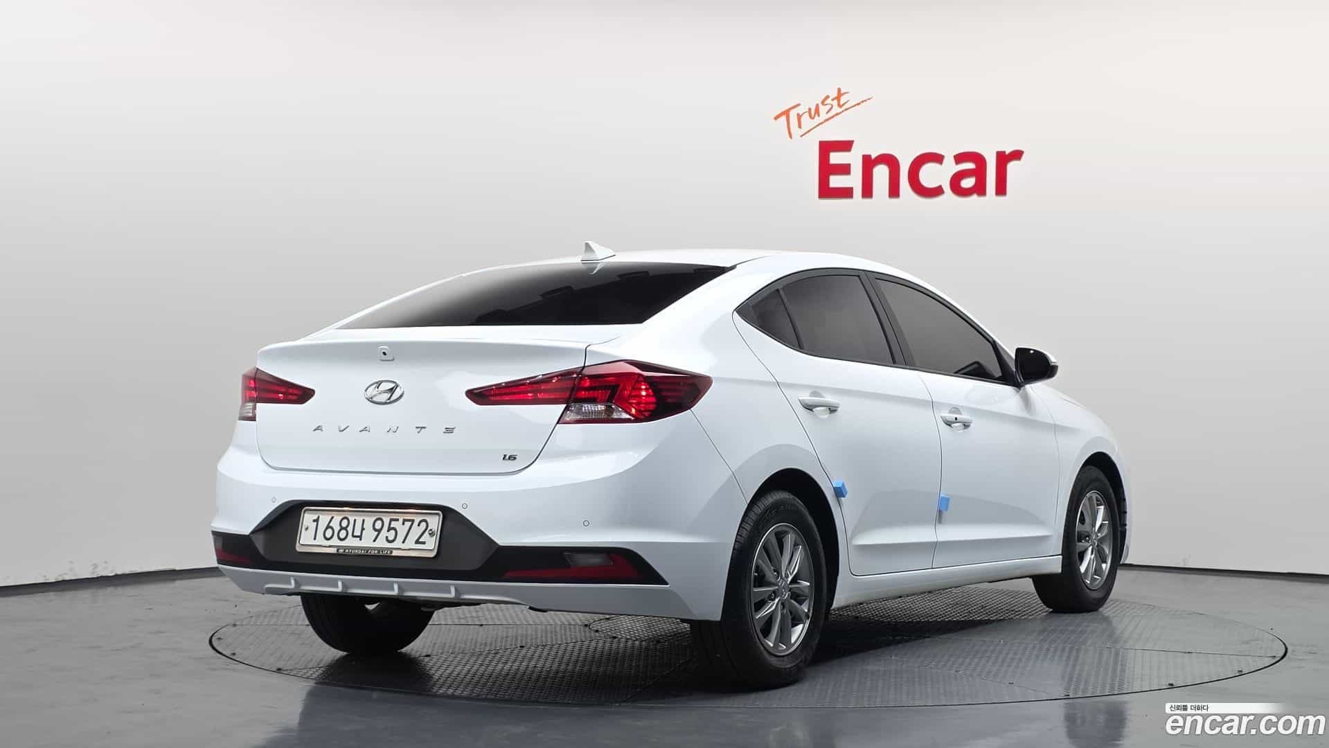 AVANTE Hyundai 2019.9-OUTER-002