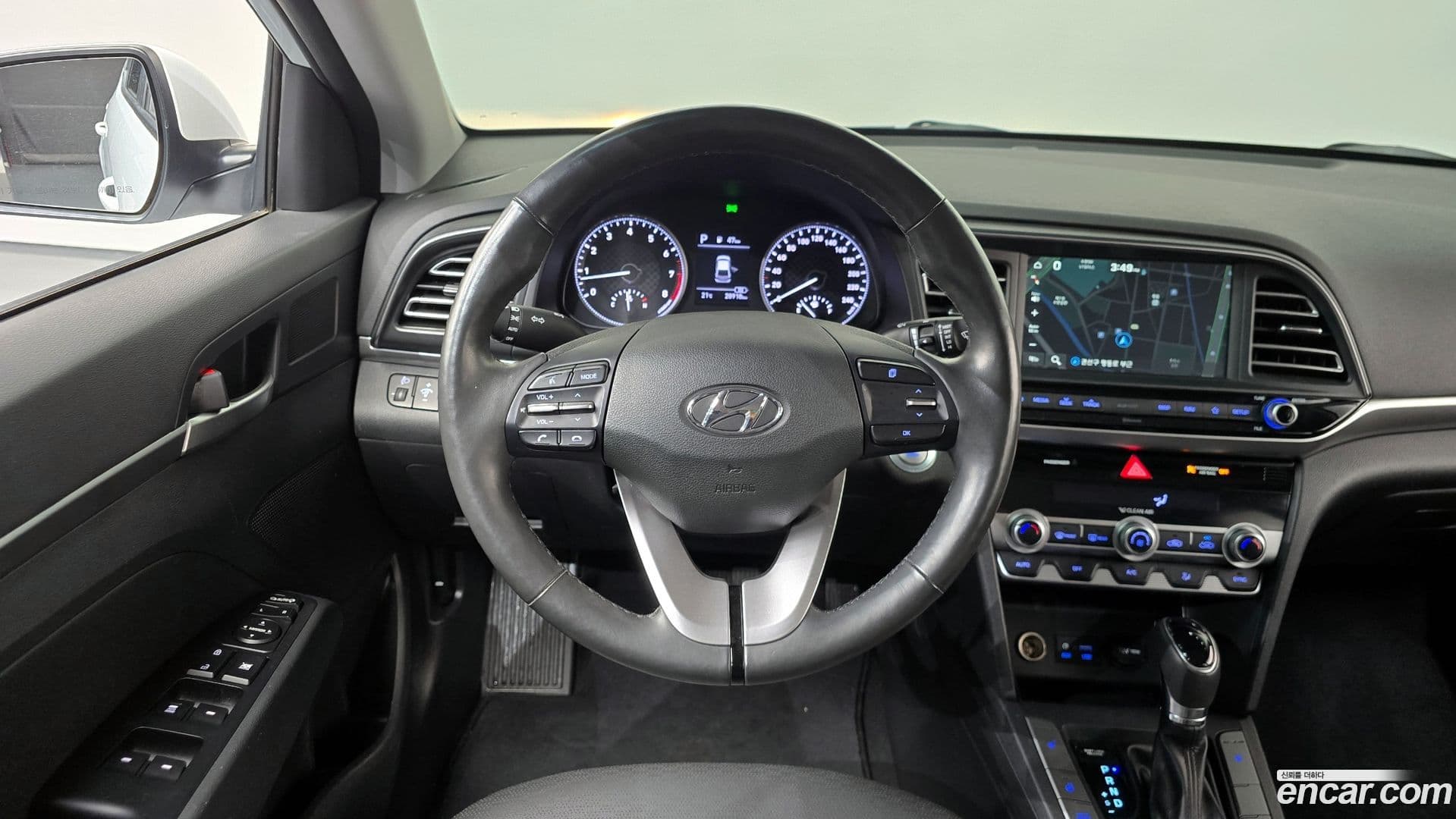 Main__Slider__Photo:AVANTE Hyundai 2019.9-11