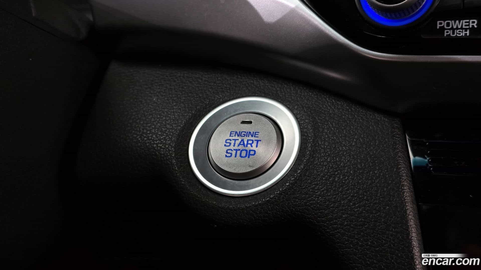 AVANTE Hyundai 2019.9-OPTION-020
