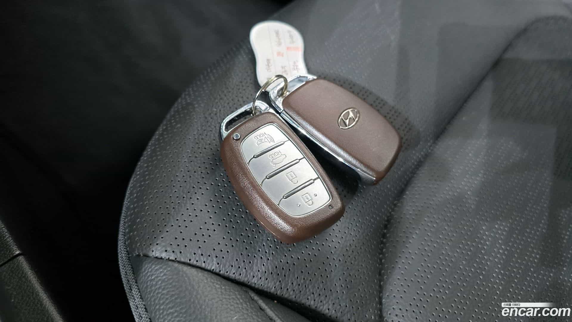 AVANTE Hyundai 2019.9-OPTION-023