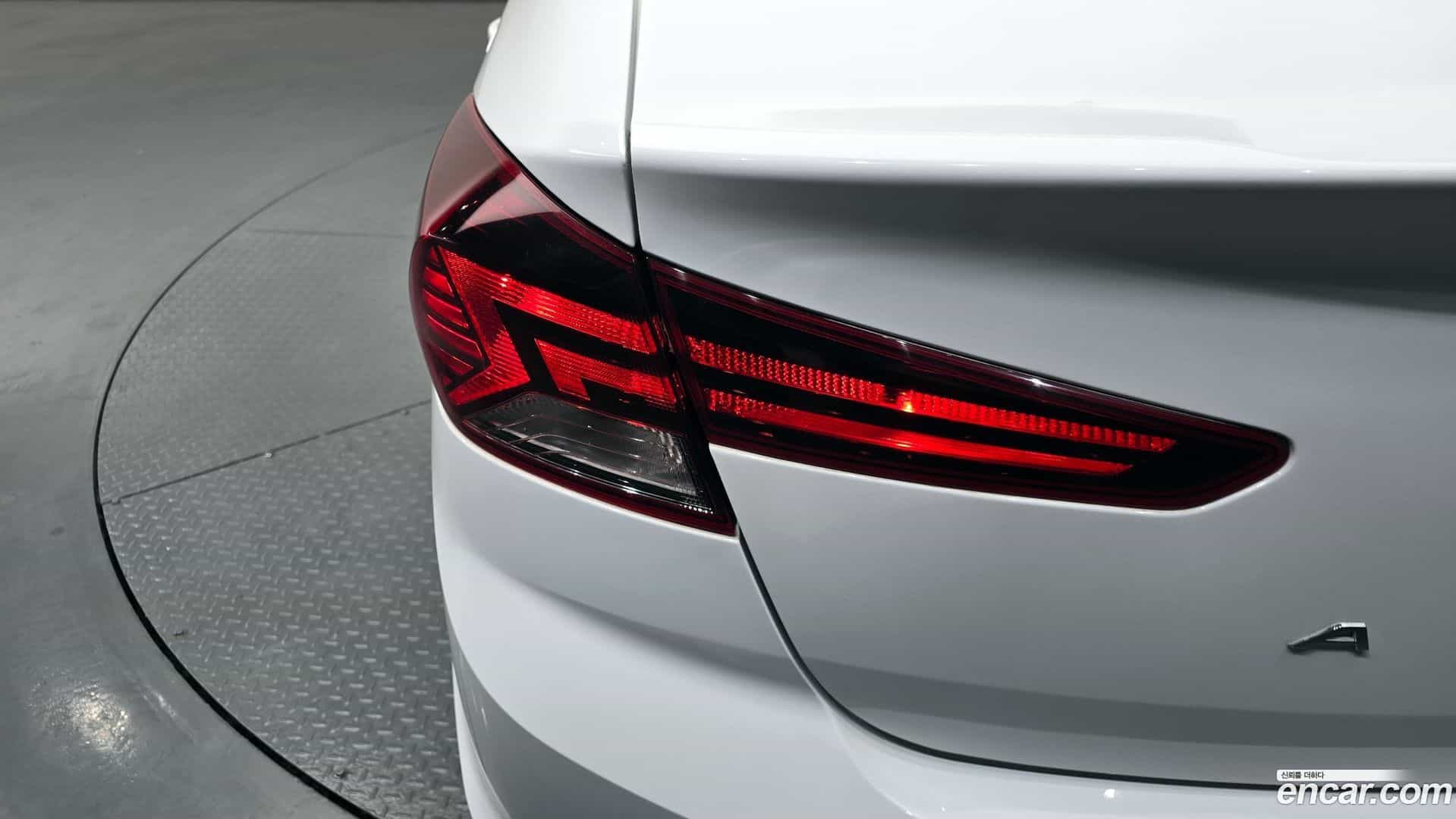 AVANTE Hyundai 2019.9-OUTER-033