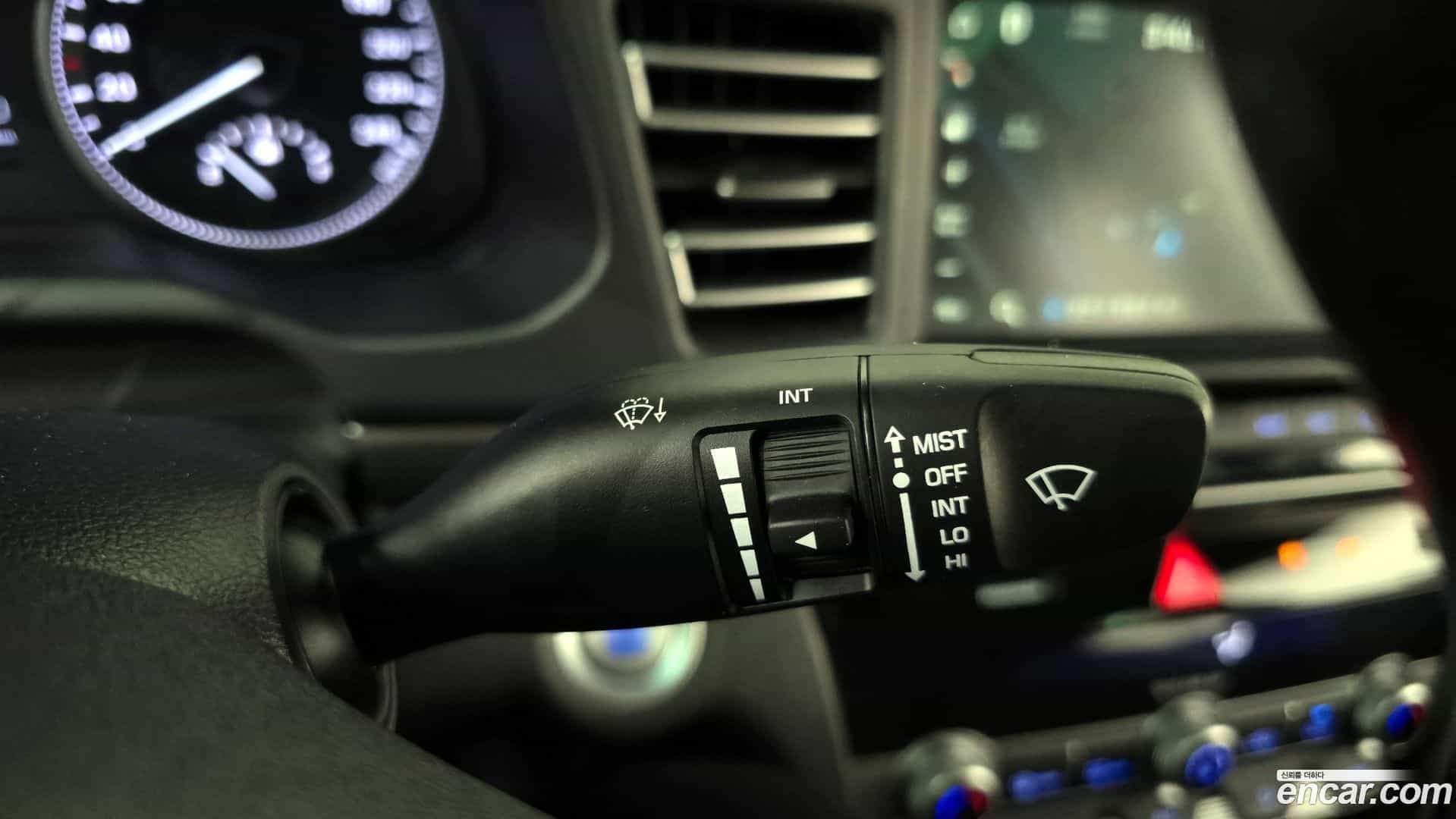 AVANTE Hyundai 2019.9-OPTION-040