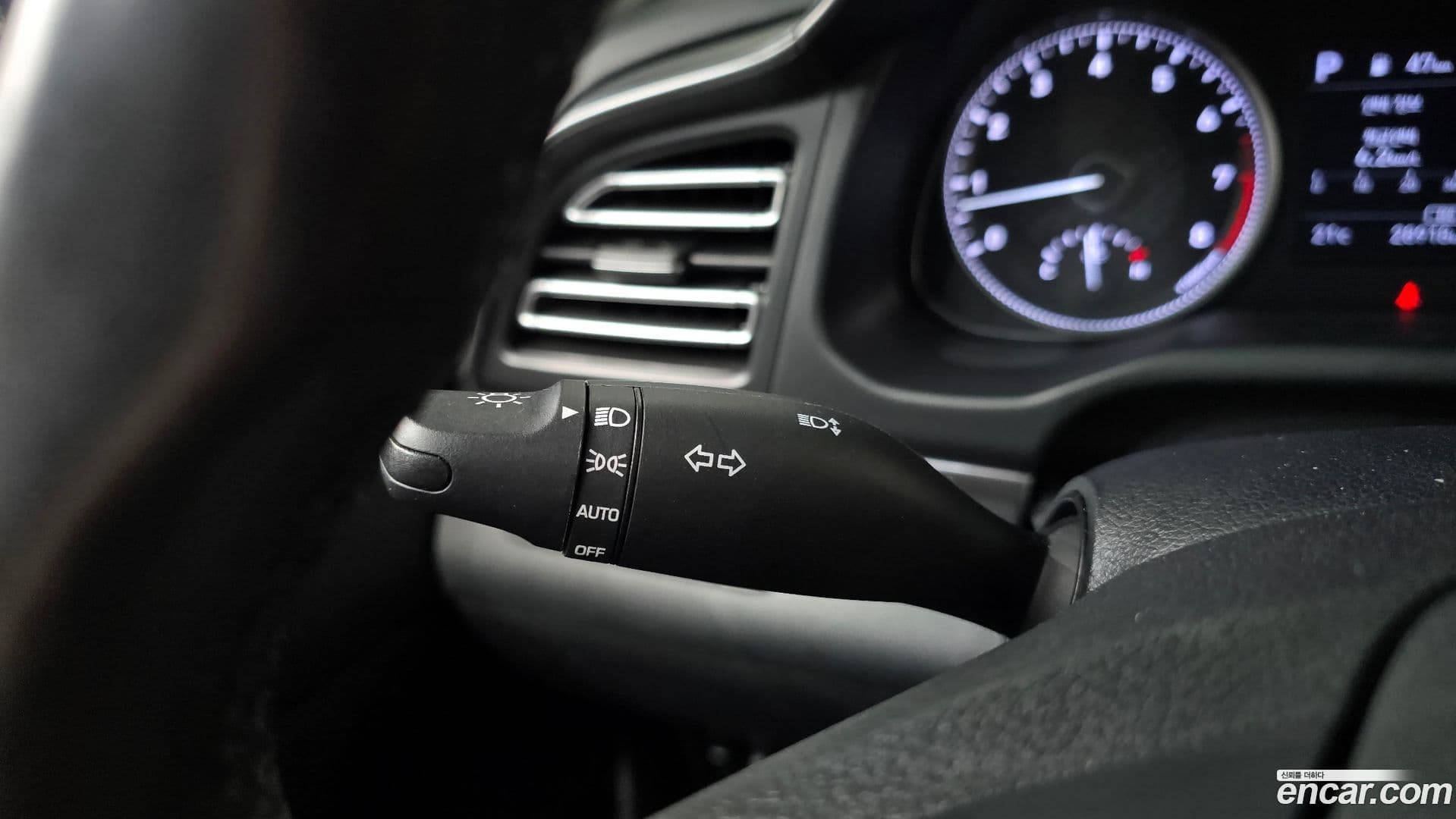 Main__Slider__Photo:AVANTE Hyundai 2019.9-27