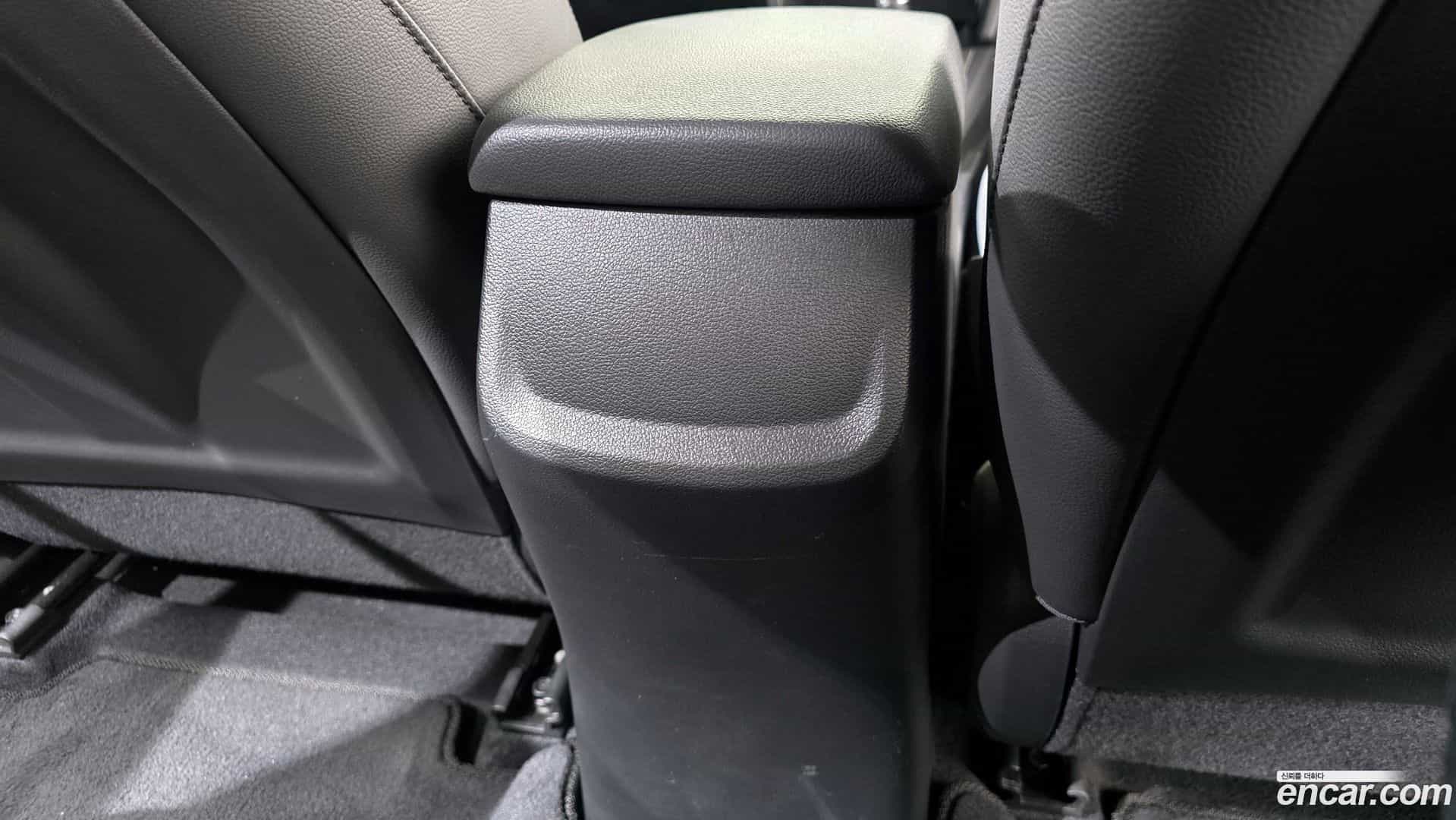 AVANTE Hyundai 2019.9-OPTION-043