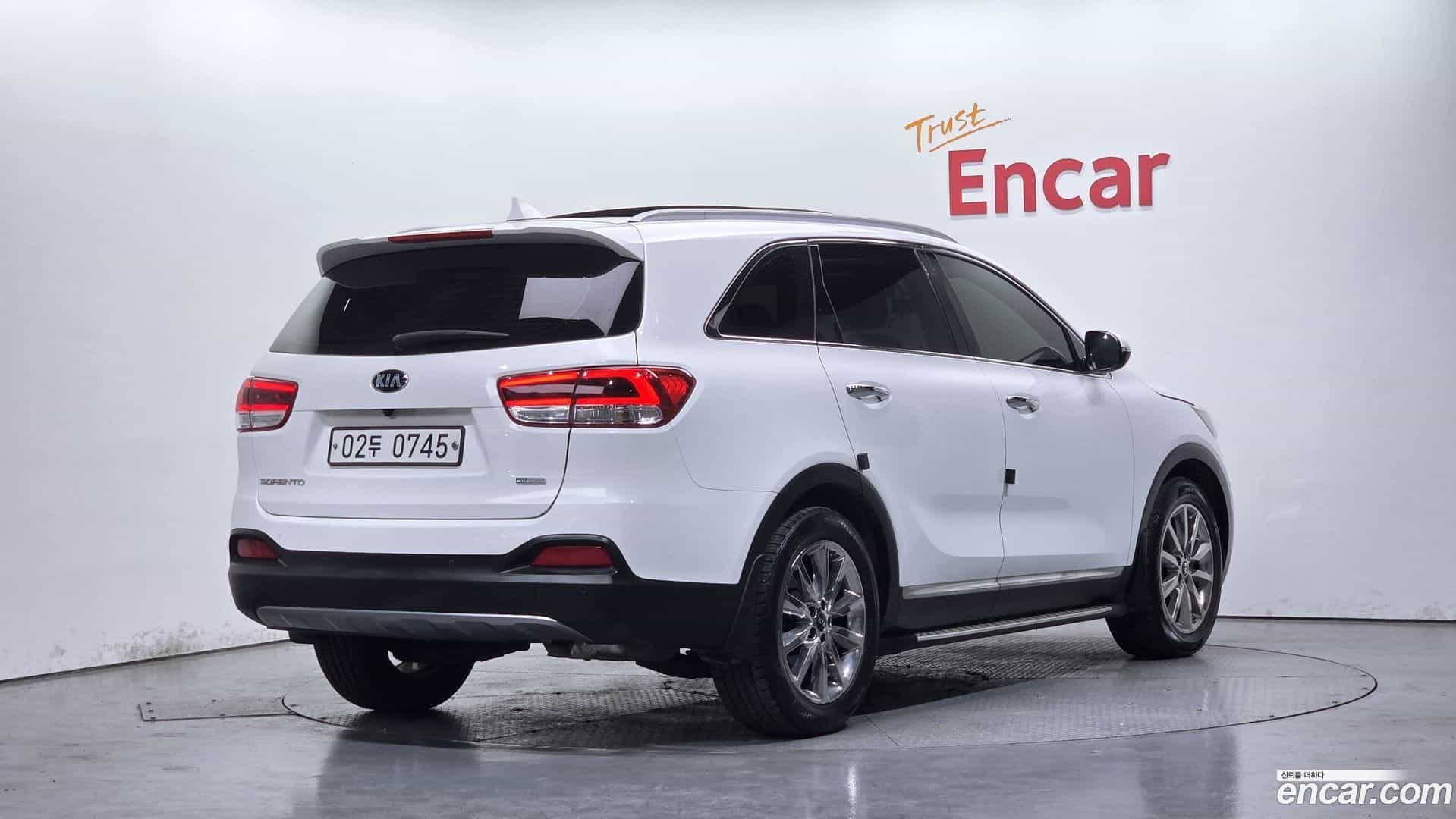 Sorento Kia 2015.8-OUTER-002