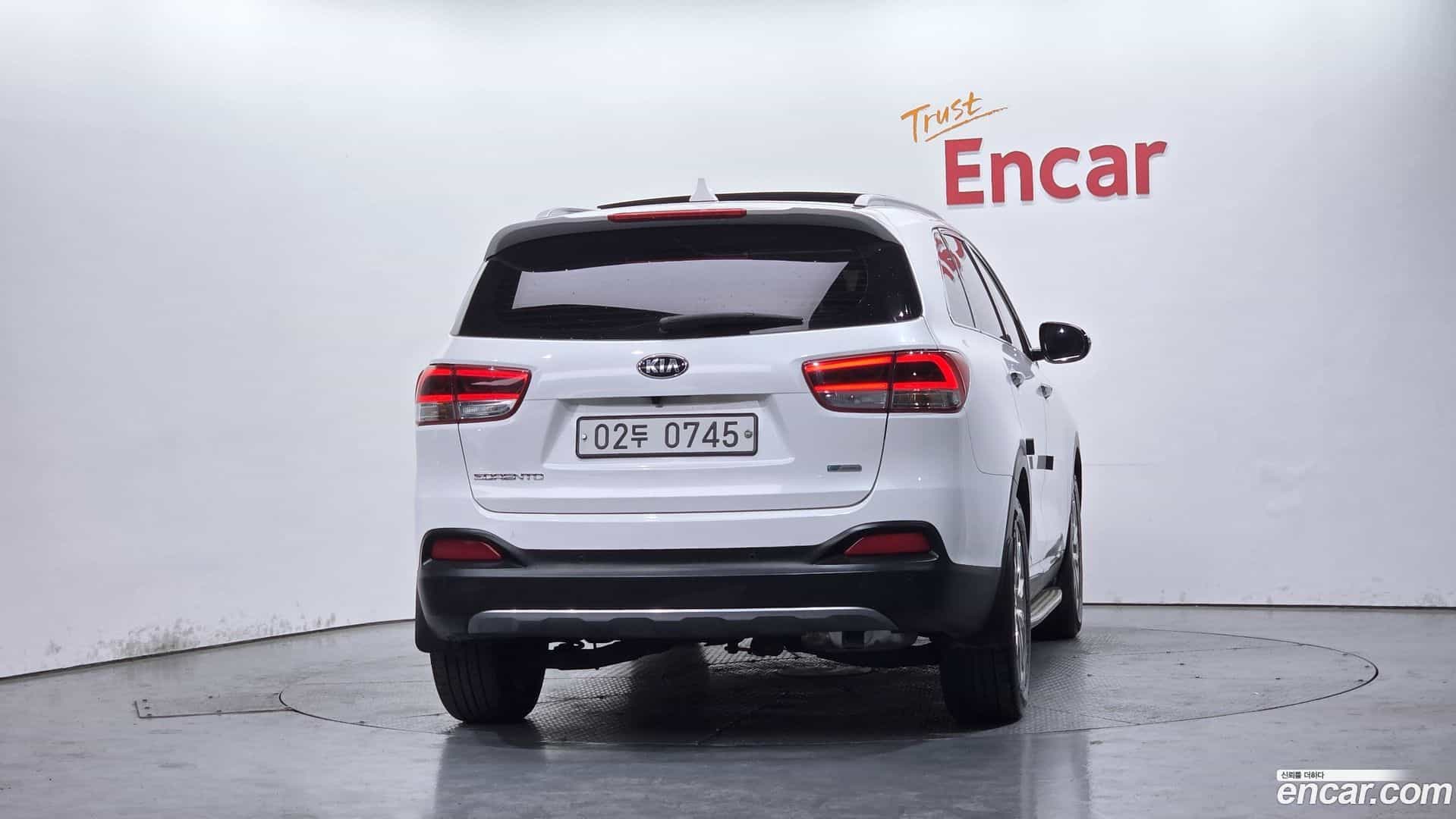 Sorento Kia 2015.8-OUTER-004