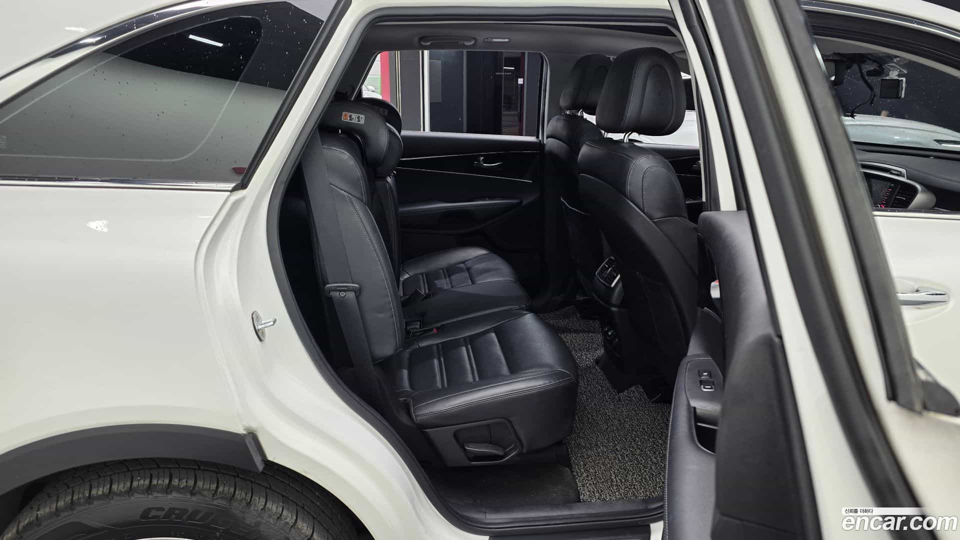 Sorento Kia 2015.8-OPTION-016