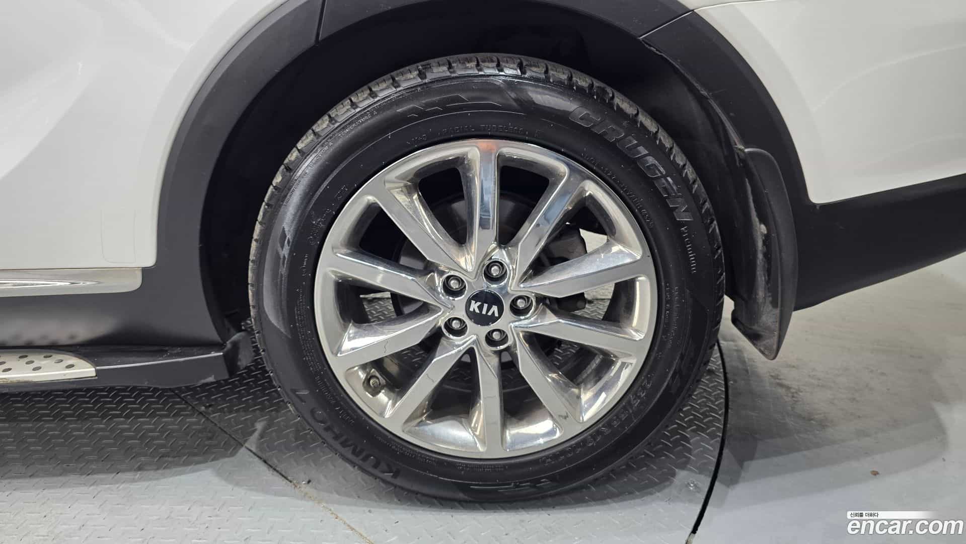 Sorento Kia 2015.8-OUTER-031