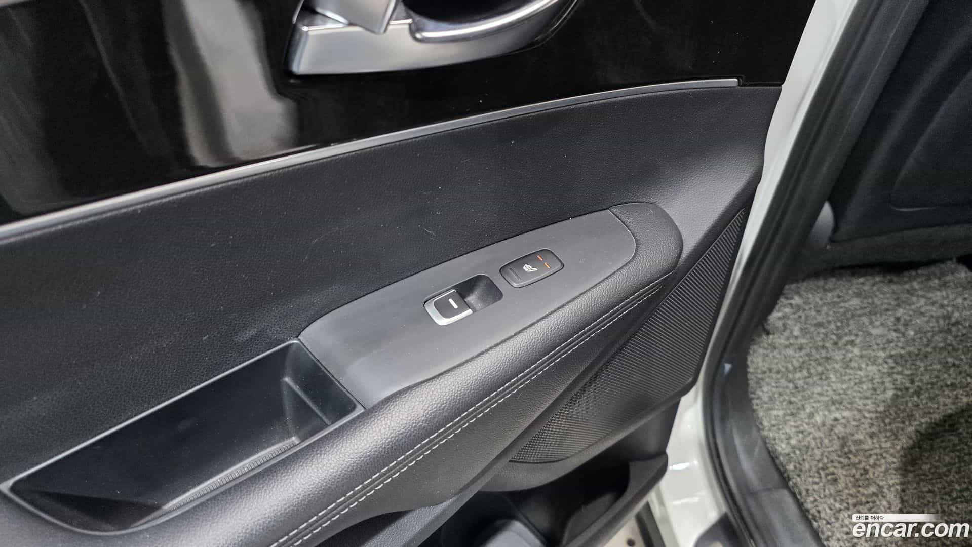 Sorento Kia 2015.8-OPTION-048
