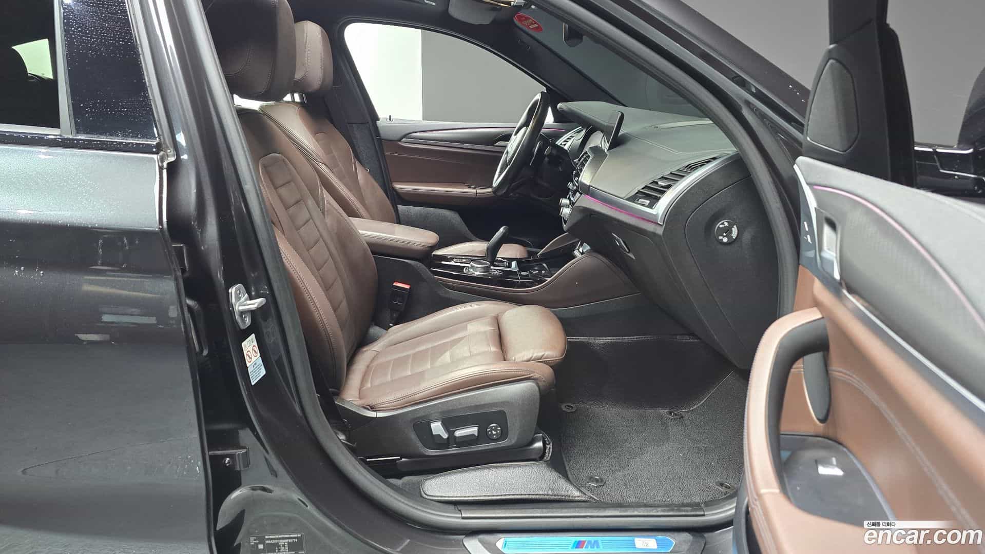 X4 BMW 2021.3-INNER-036