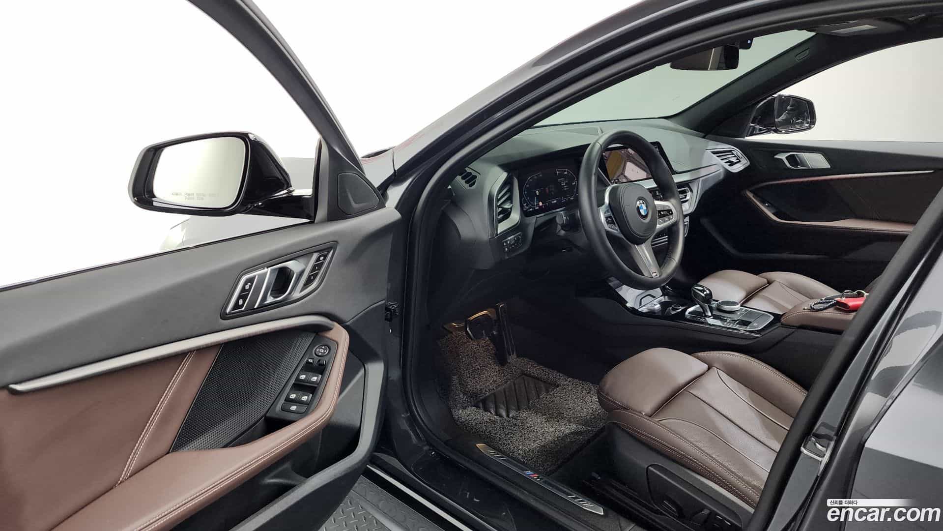1-Series BMW 2020.11-INNER-010