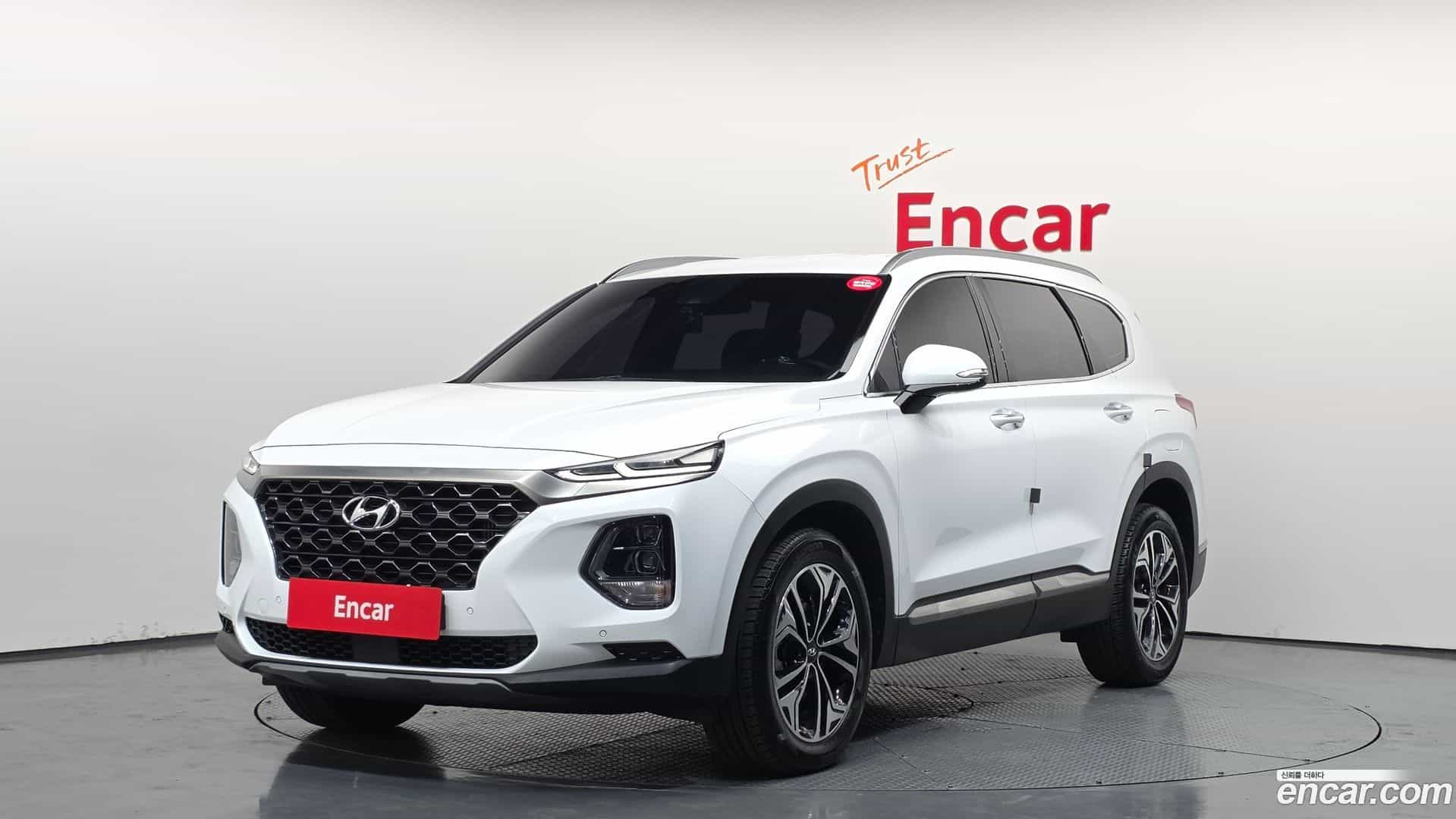 Santafe Hyundai 2019.2-OUTER-001