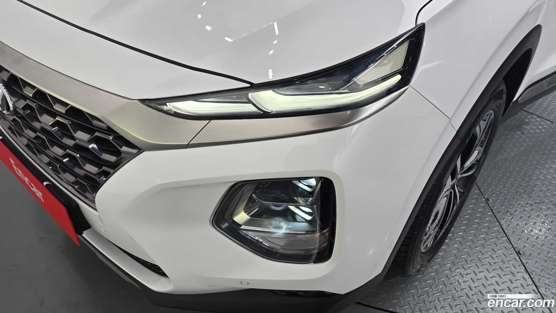 Santafe Hyundai 2019.2-OUTER-032
