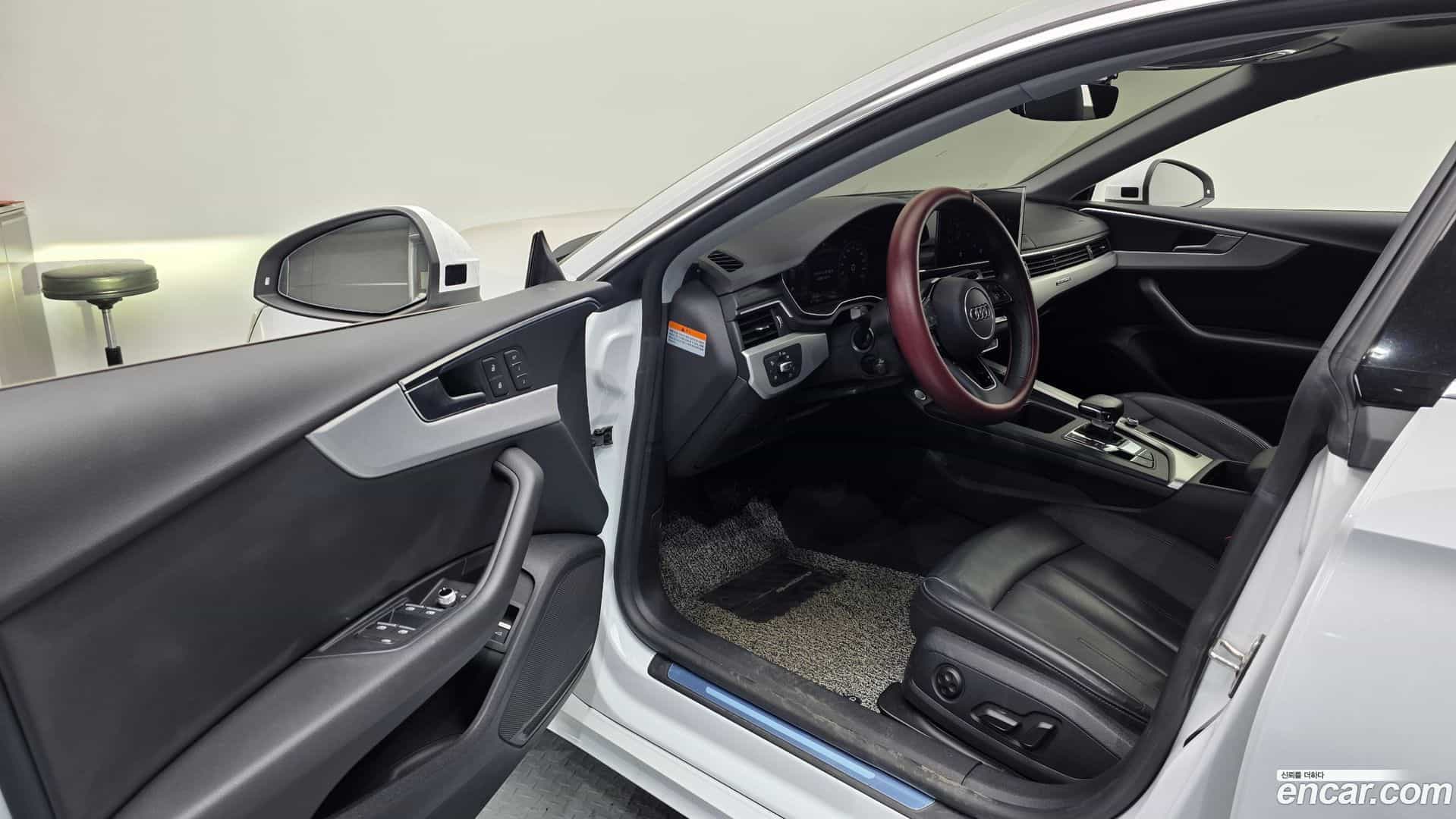A5 Audi 2021.10-INNER-010