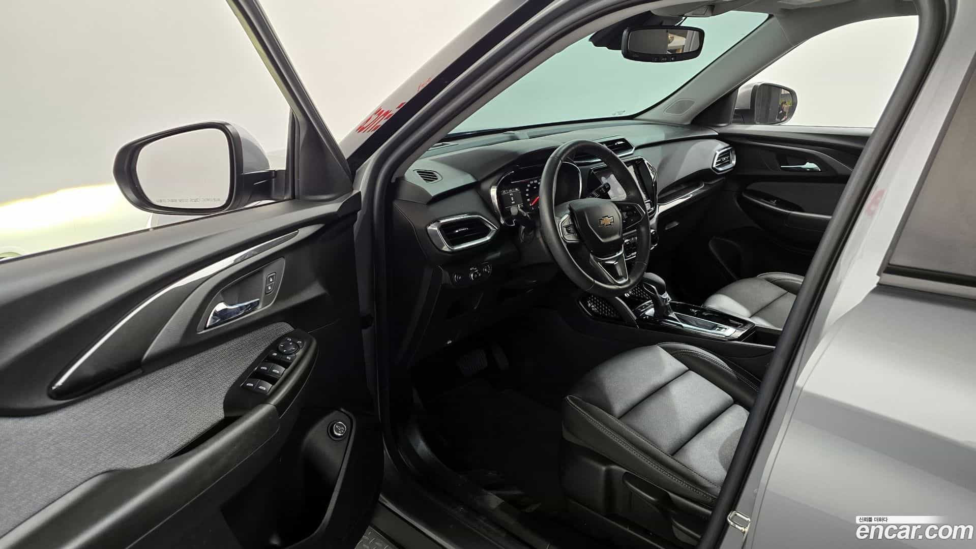 Trailblazer Chevrolet 2022.7-INNER-010