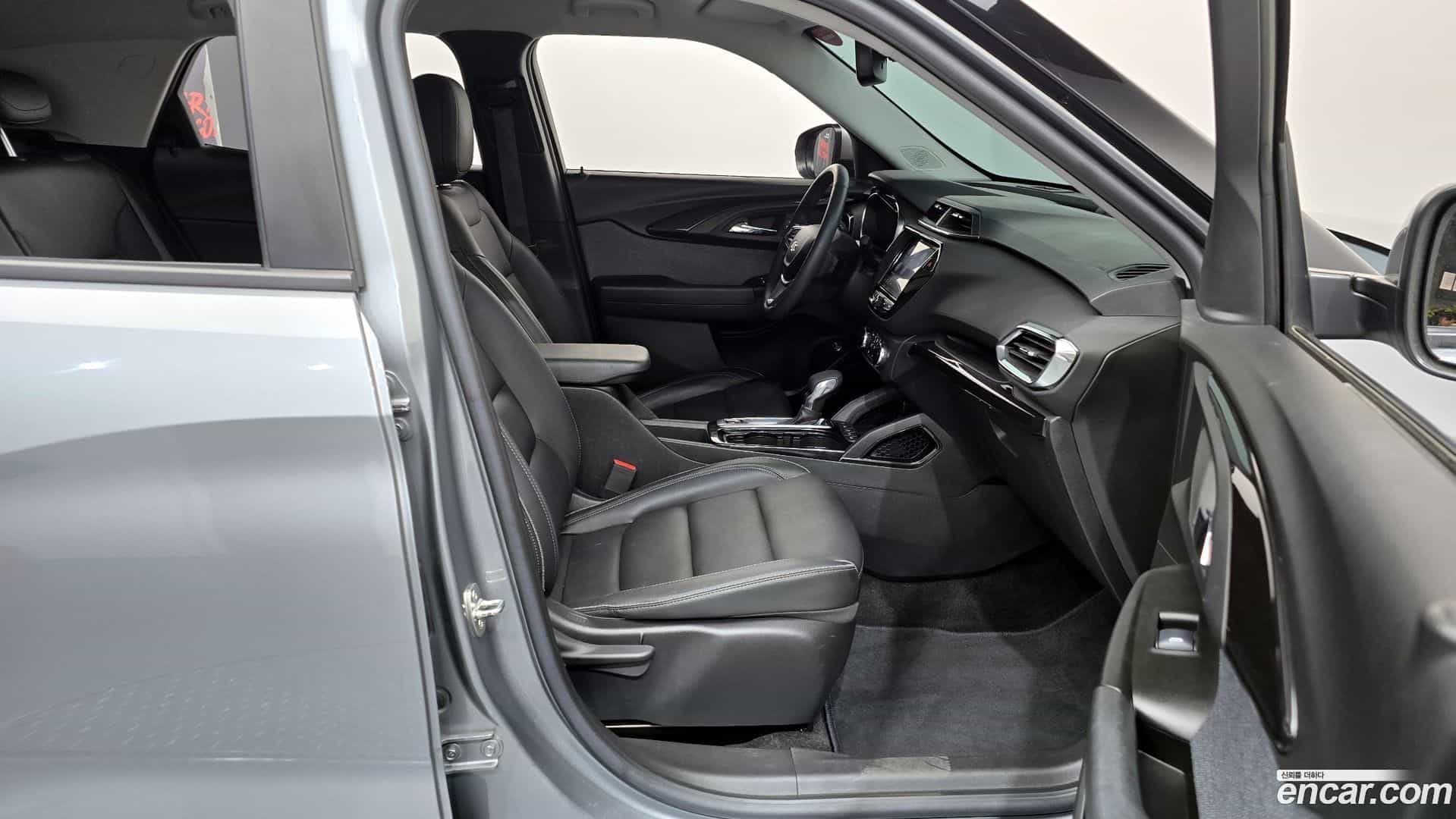 Trailblazer Chevrolet 2022.7-INNER-036