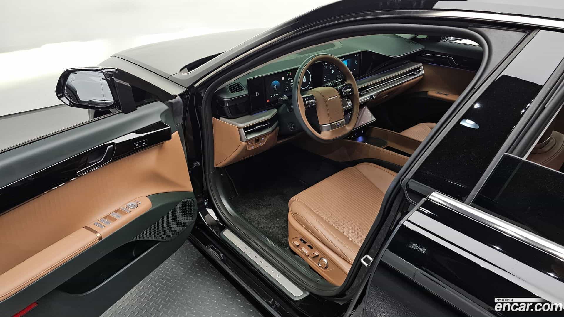 Grandeur Hyundai 2024.0-OPTION-015