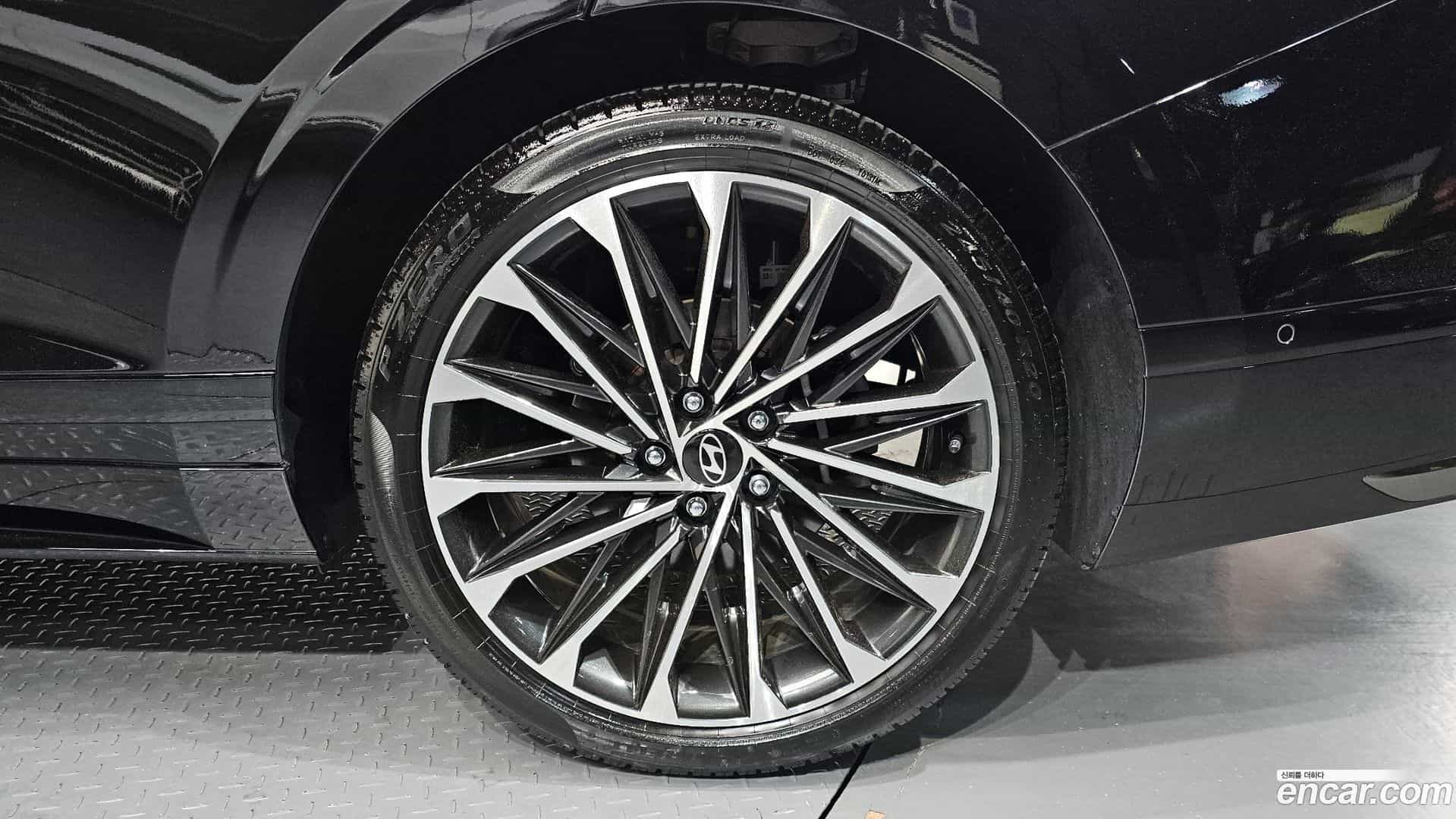 Grandeur Hyundai 2024.0-OUTER-031