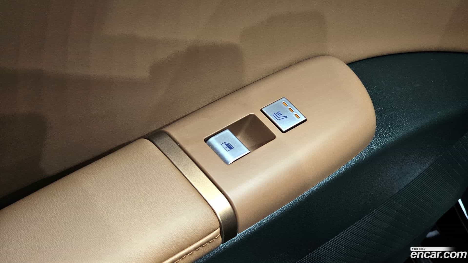 Grandeur Hyundai 2024.0-OPTION-043