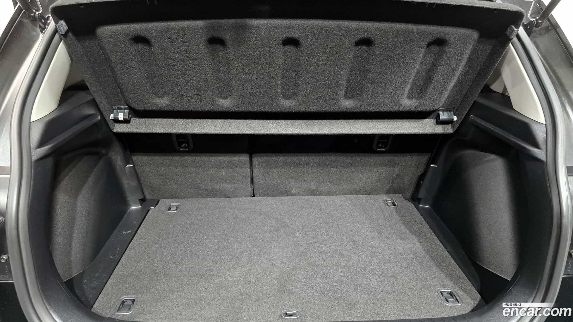 Venue Hyundai 2020.9-OPTION-042
