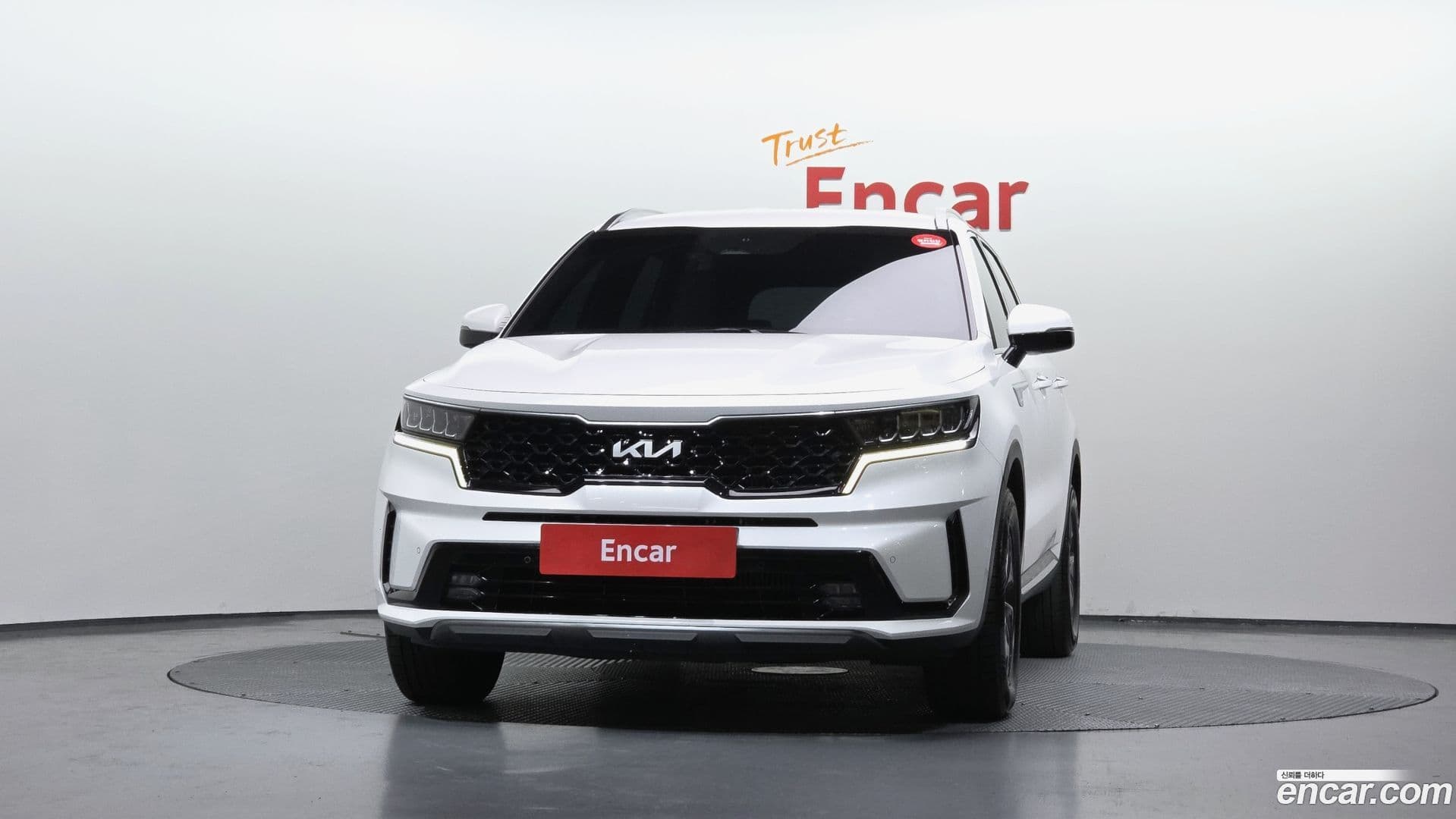 Main__Slider__Photo:Sorento Kia 2022.1-2
