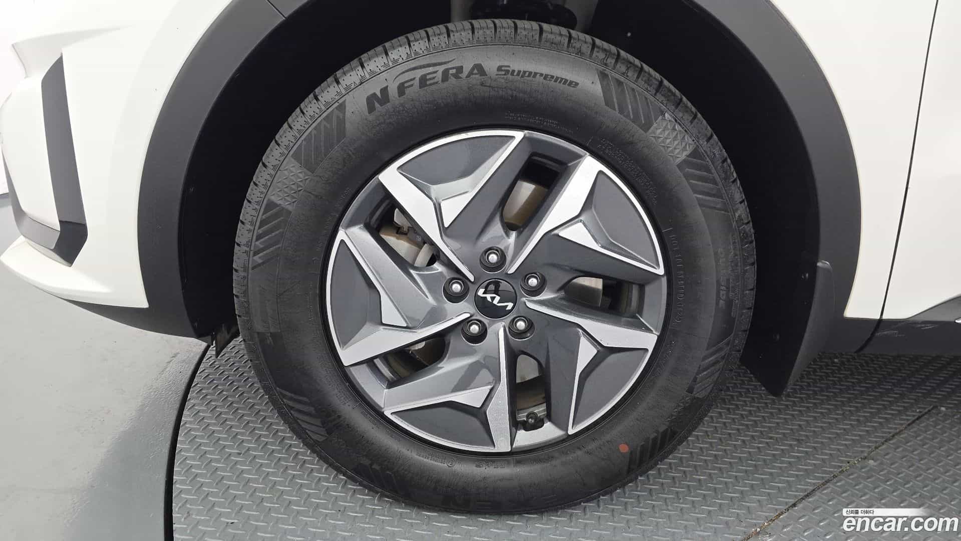 Sorento Kia 2022.1-OUTER-005