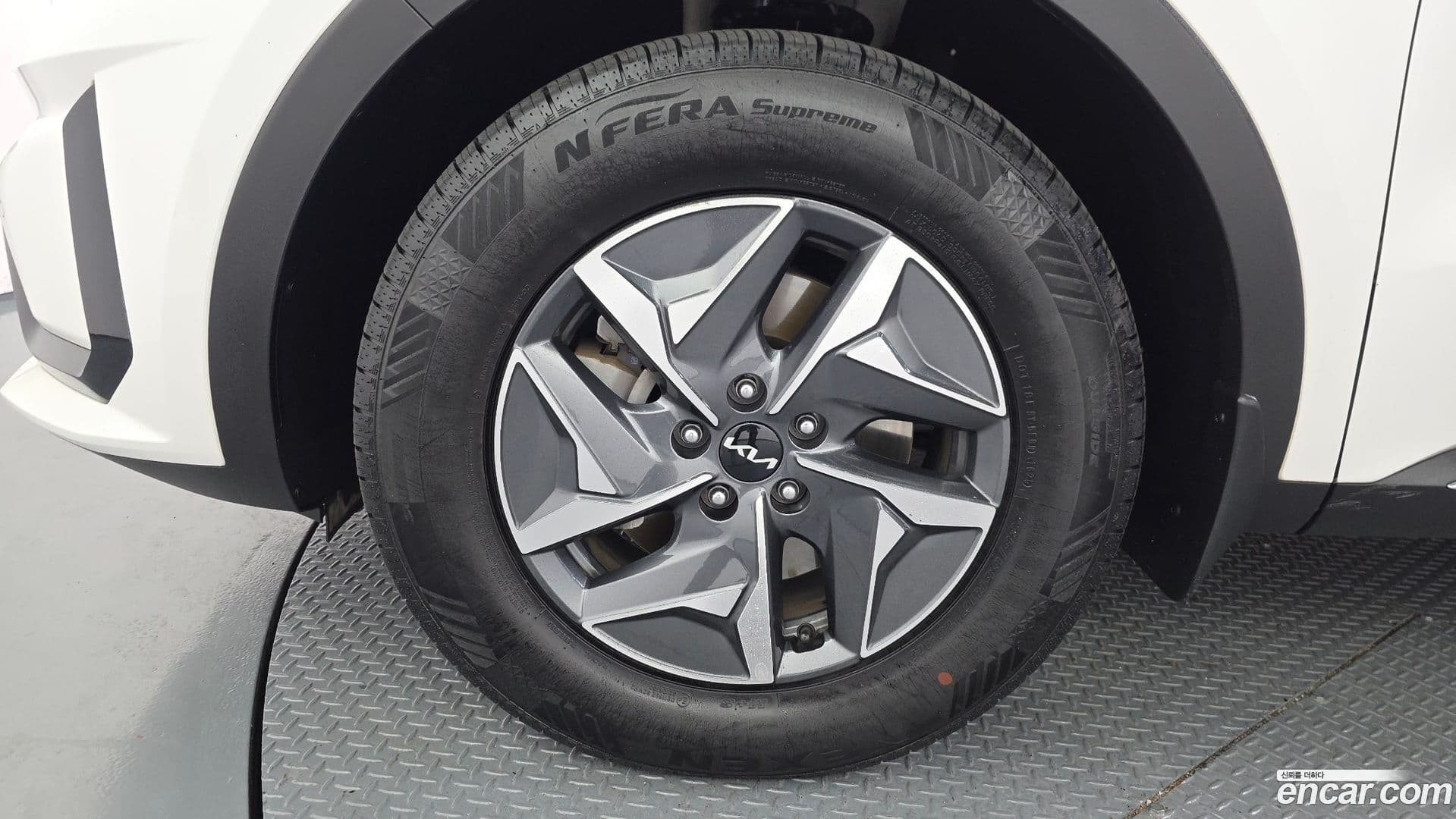 Main__Slider__Photo:Sorento Kia 2022.1-4
