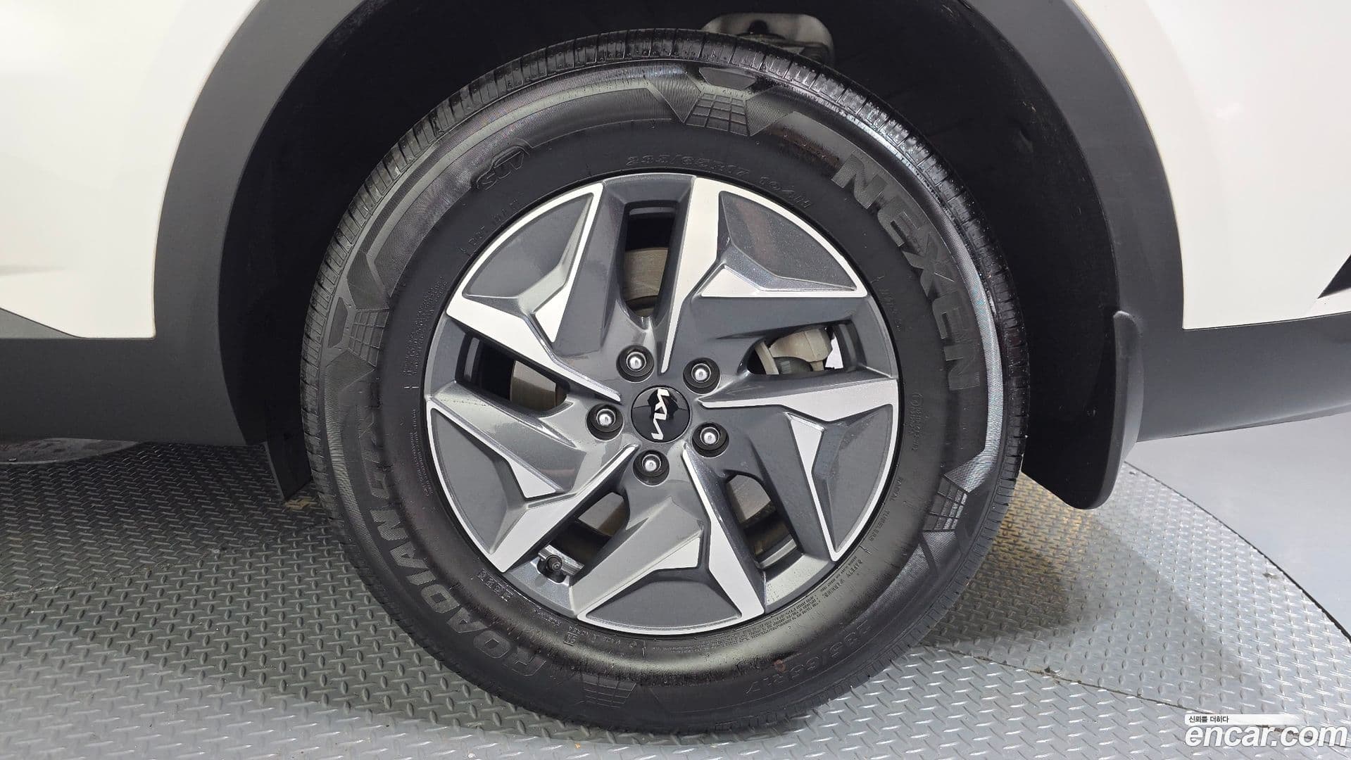 Main__Slider__Photo:Sorento Kia 2022.1-20