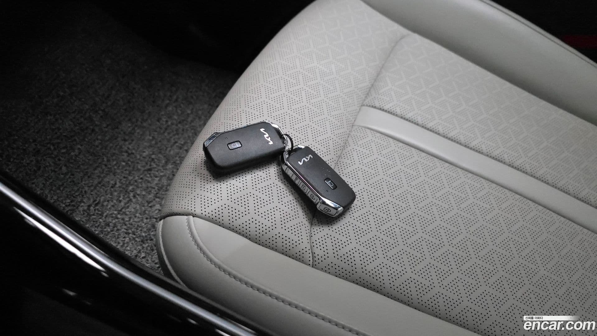 Main__Slider__Photo:Sorento Kia 2022.1-30