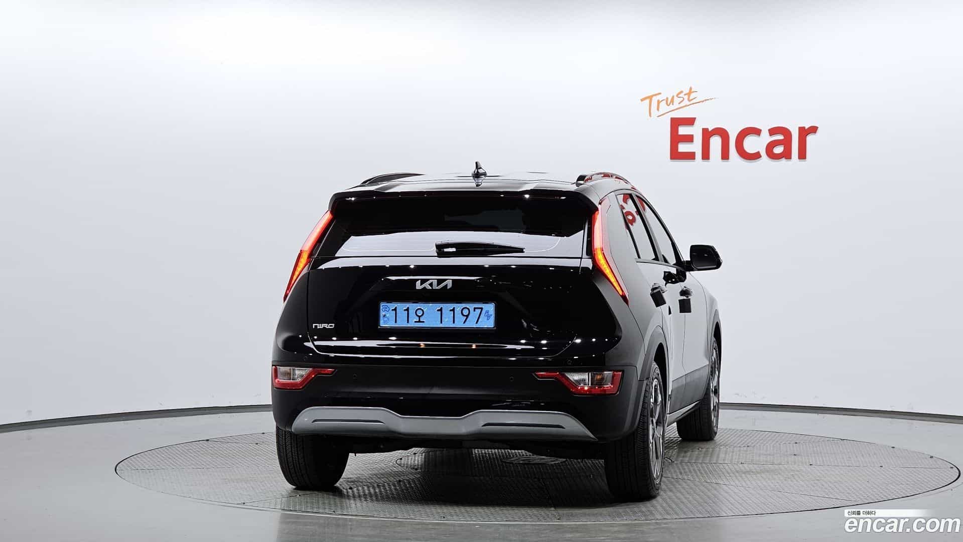 Niro Kia 2023.4-OUTER-004