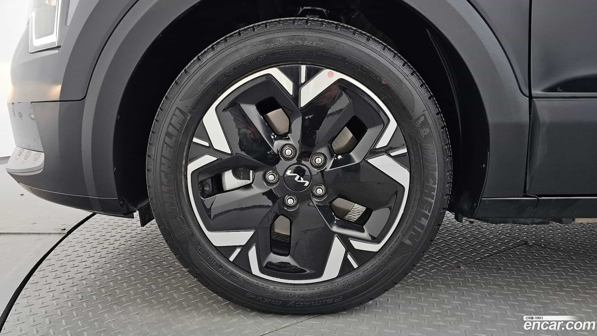 Niro Kia 2023.4-OUTER-005