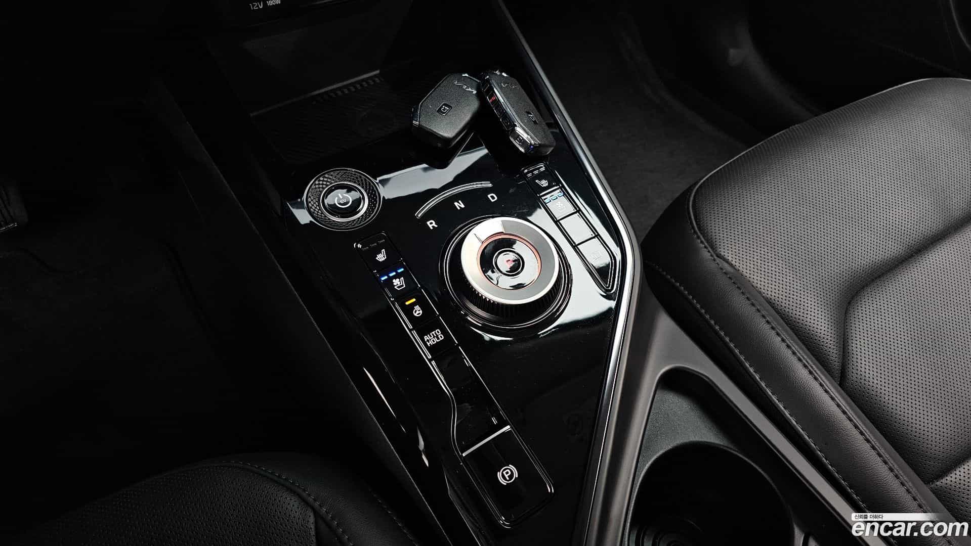 Niro Kia 2023.4-INNER-009